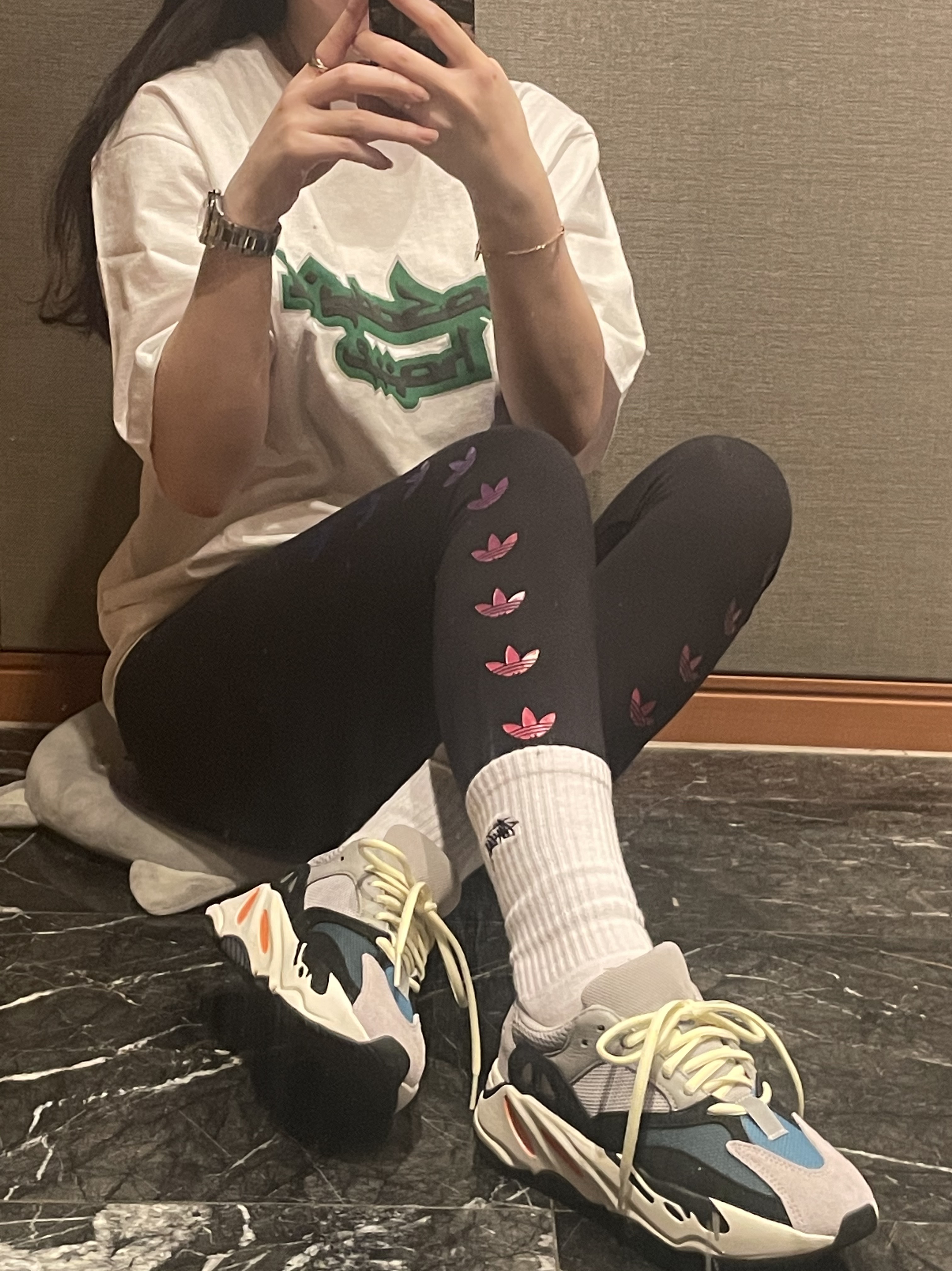 Stussy Boutique T-Shirt White, Supreme 190 Bowery iPhone Case Multi-Color - 21SS 착용 스타일 - 2