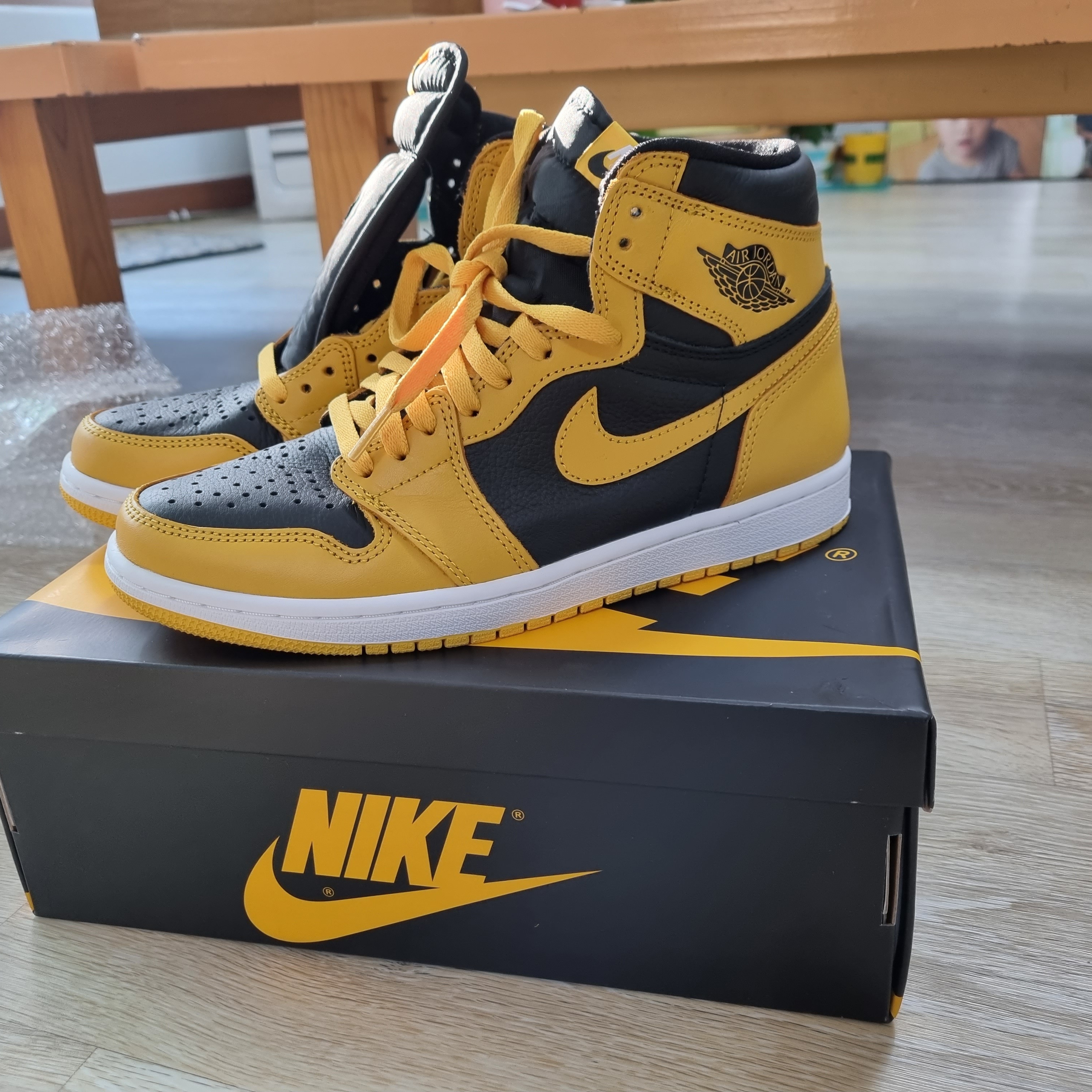 Jordan 1 Retro High OG Pollen 착용 스타일