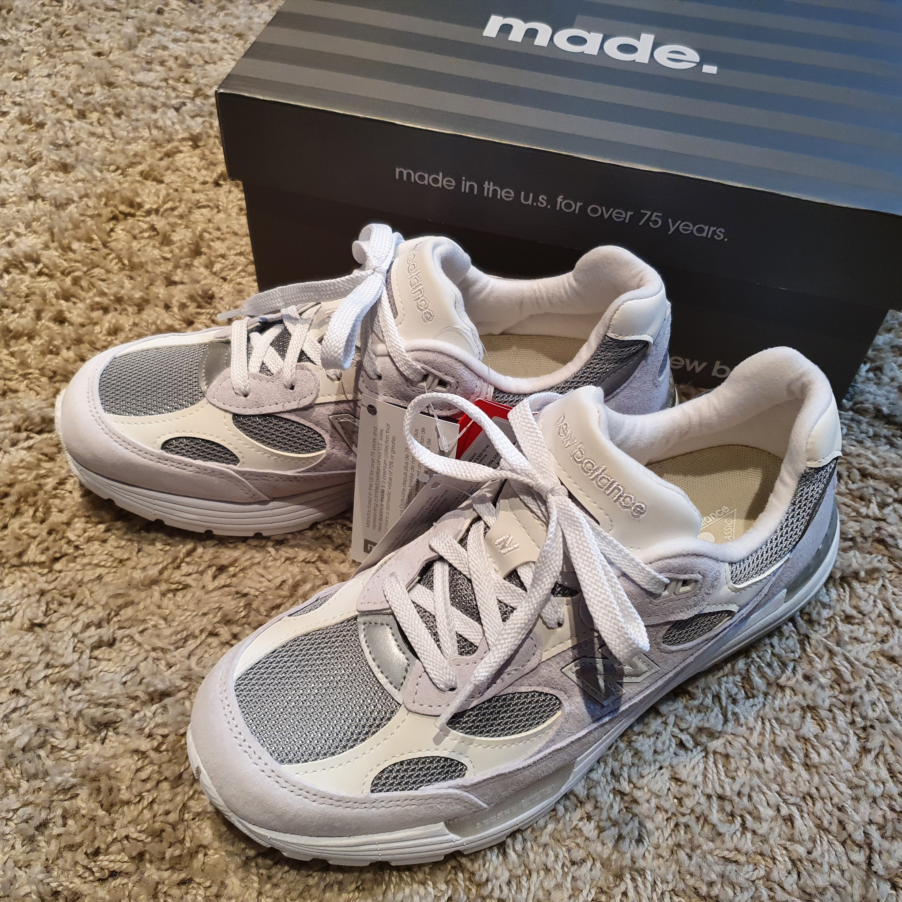 New Balance 992 Made in USA White Silver 착용 스타일