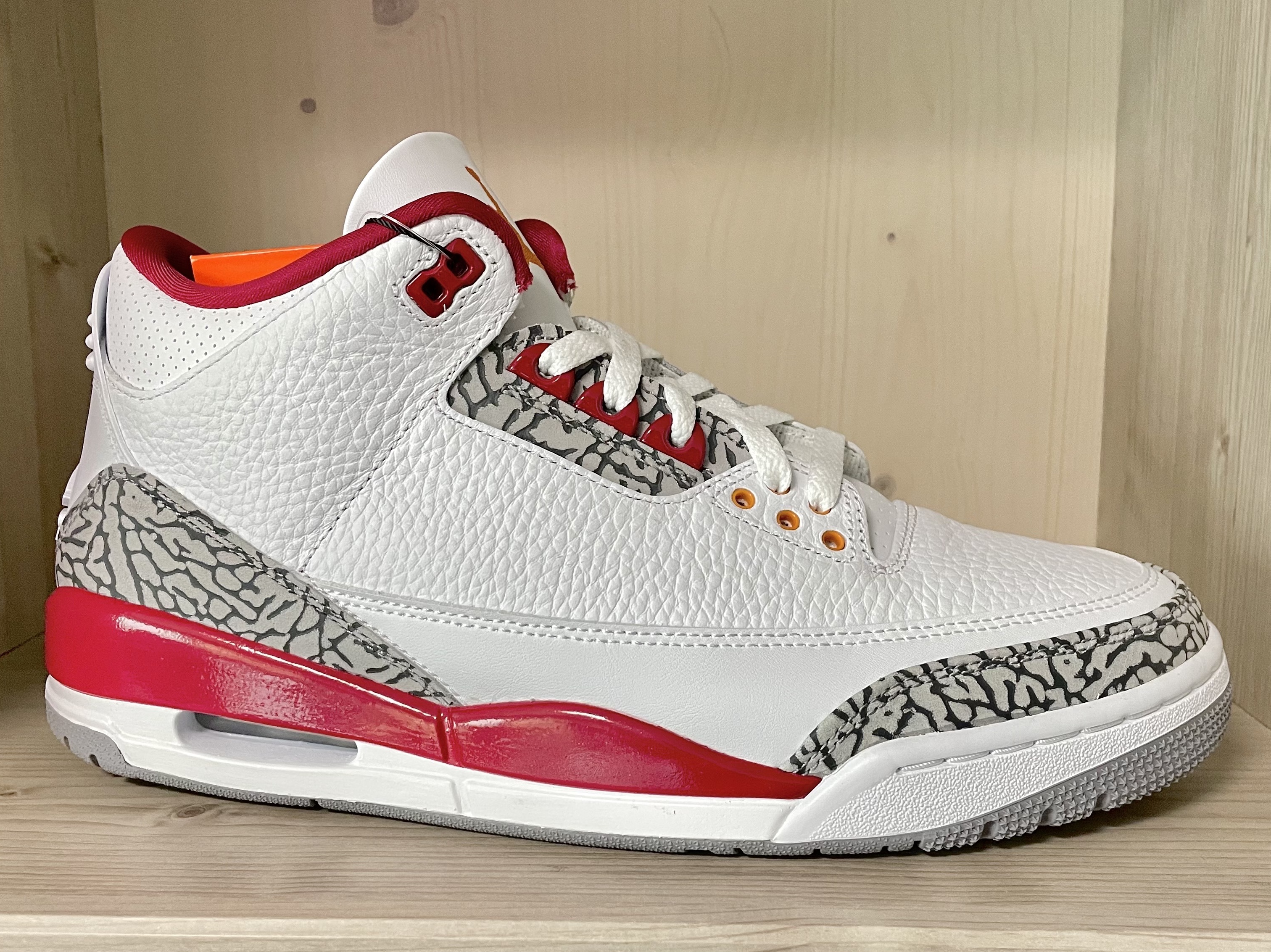 Jordan 3 Retro Cardinal Red 착용 스타일