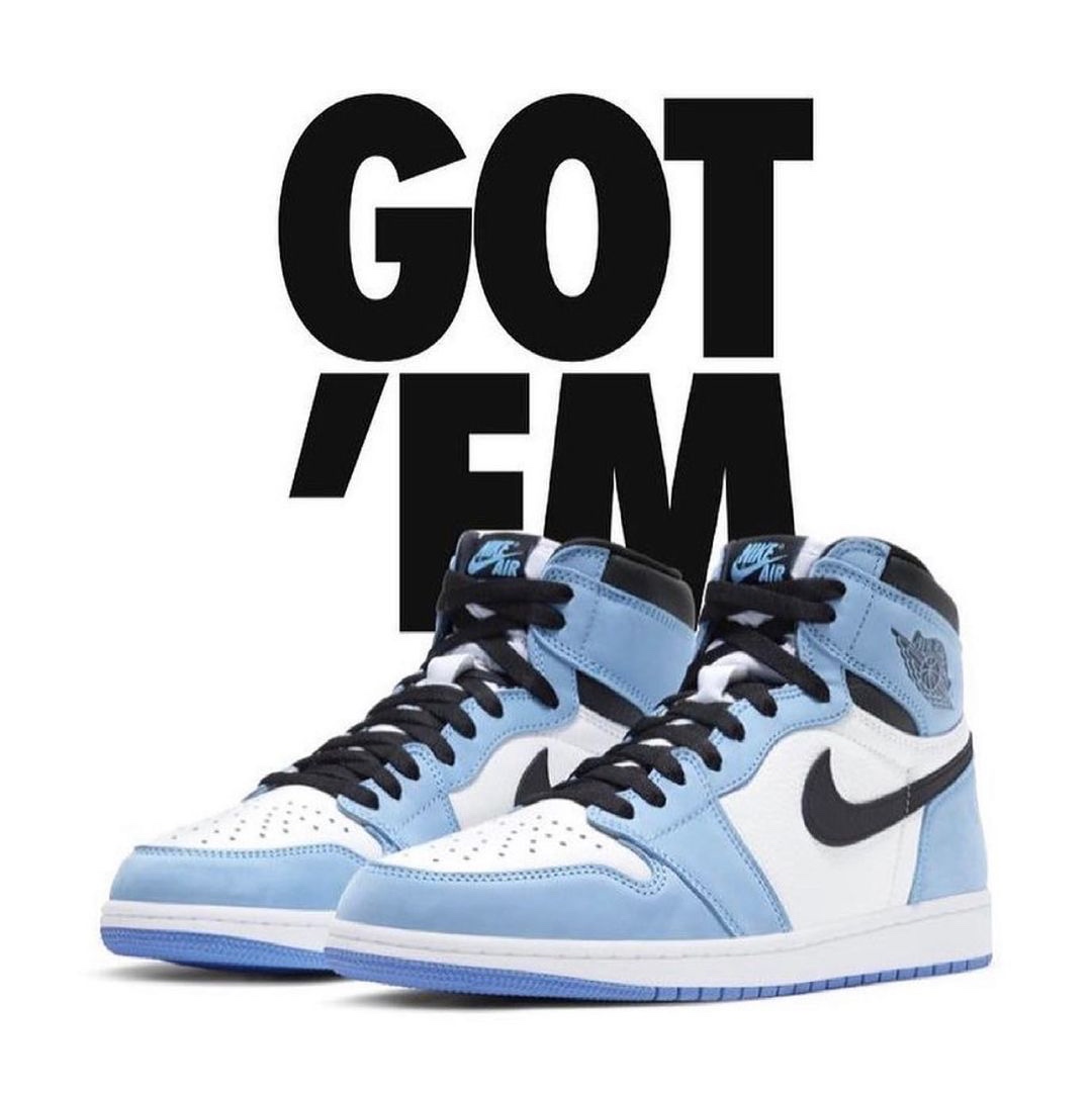 Jordan 1 Retro High OG University Blue 착용 스타일