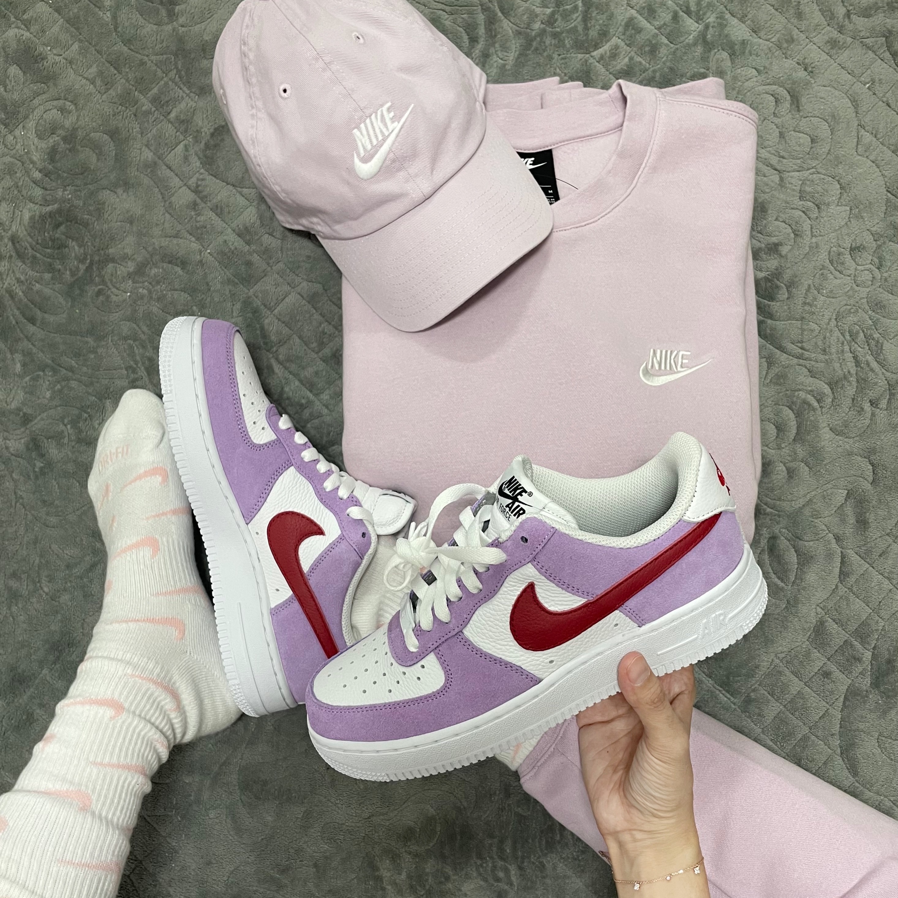 Nike Air Force 1 '07 Low White, (W) Nike Air Force 1 '07 Low White 착용 스타일 - 1