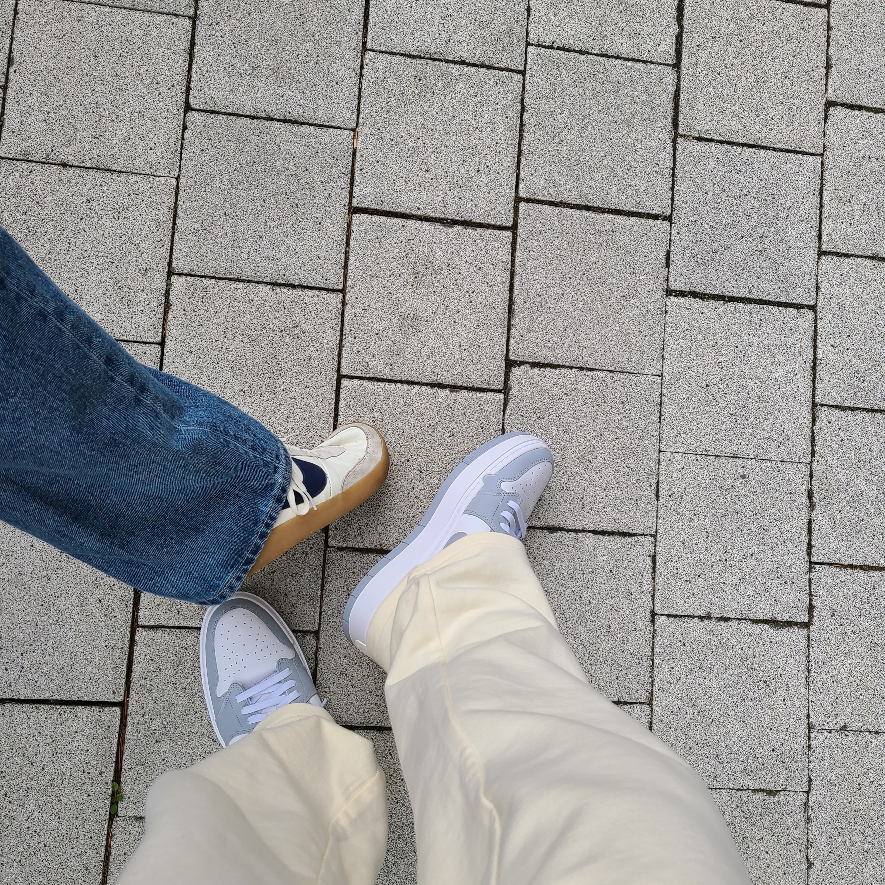 (W) Jordan 1 Elevate Low White and Wolf Grey, Nike x J.Crew Killshot 2 Sail Midnight Navy 착용 스타일
