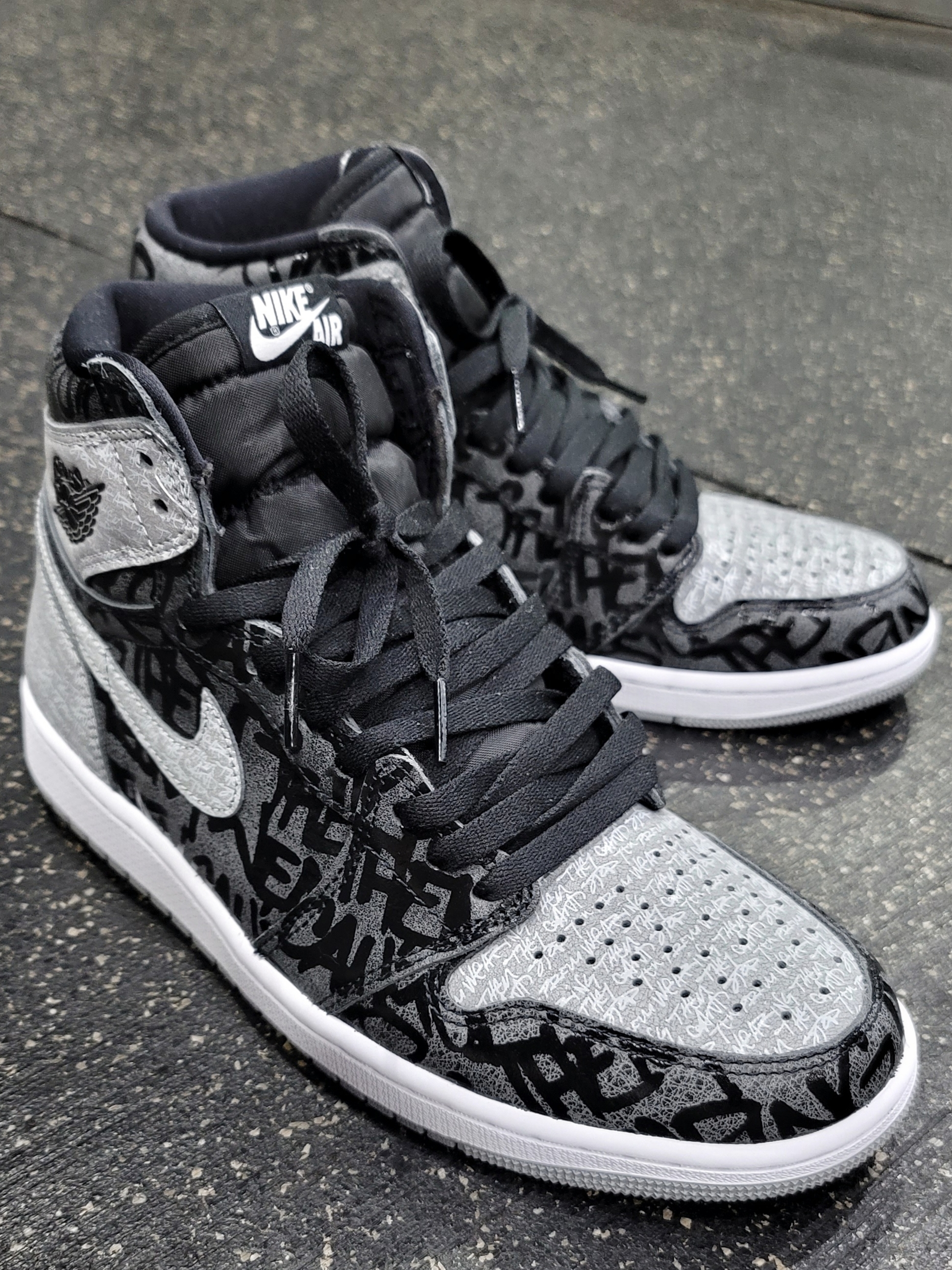 Nike Heritage 86 Futura Washed Cap Light Bone, Jordan 1 Retro High OG Rebellionaire 착용 스타일 - 3
