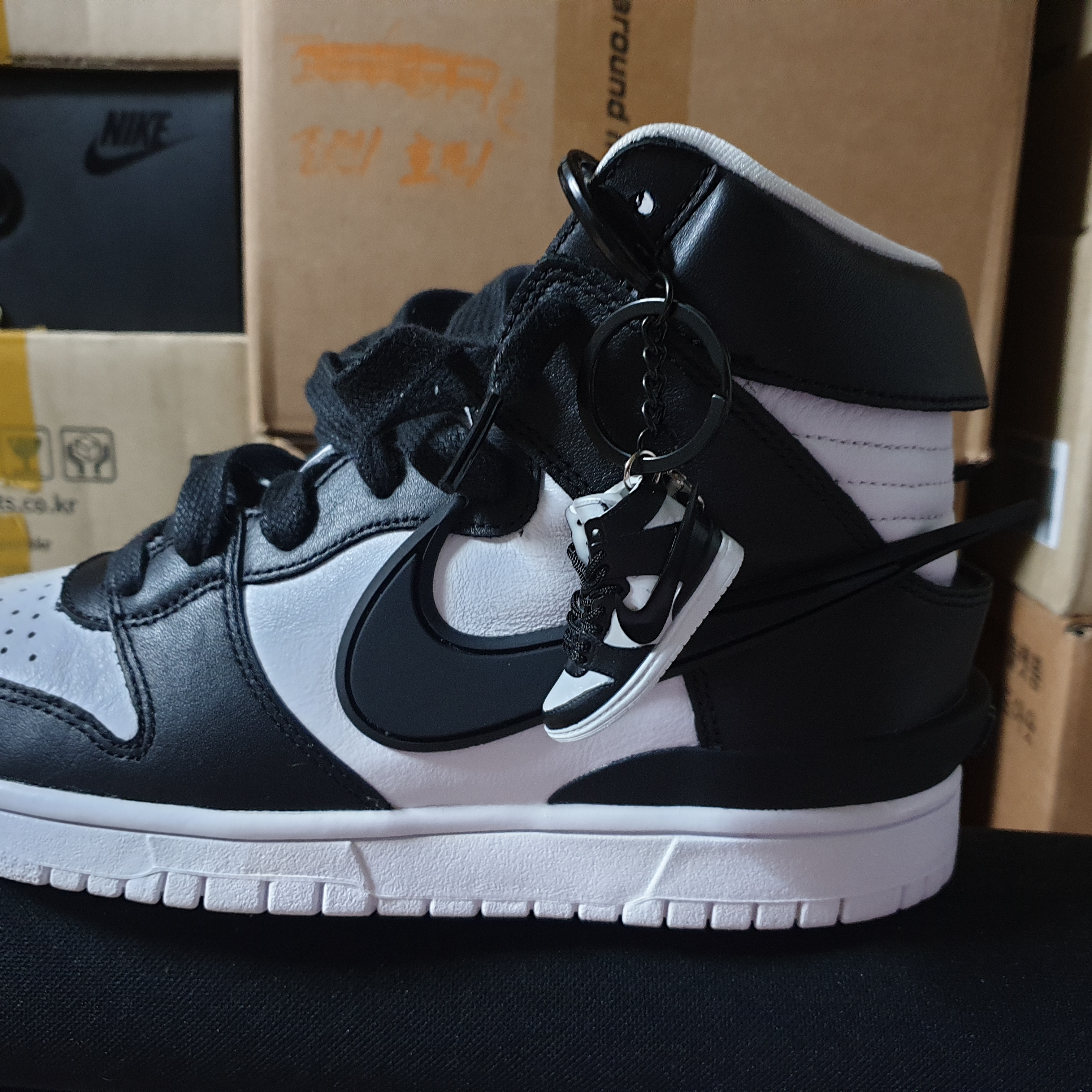 Nike x Ambush Dunk High Black, Nike x Ambush Dunk High Deep Royal Blue 착용 스타일 - 2