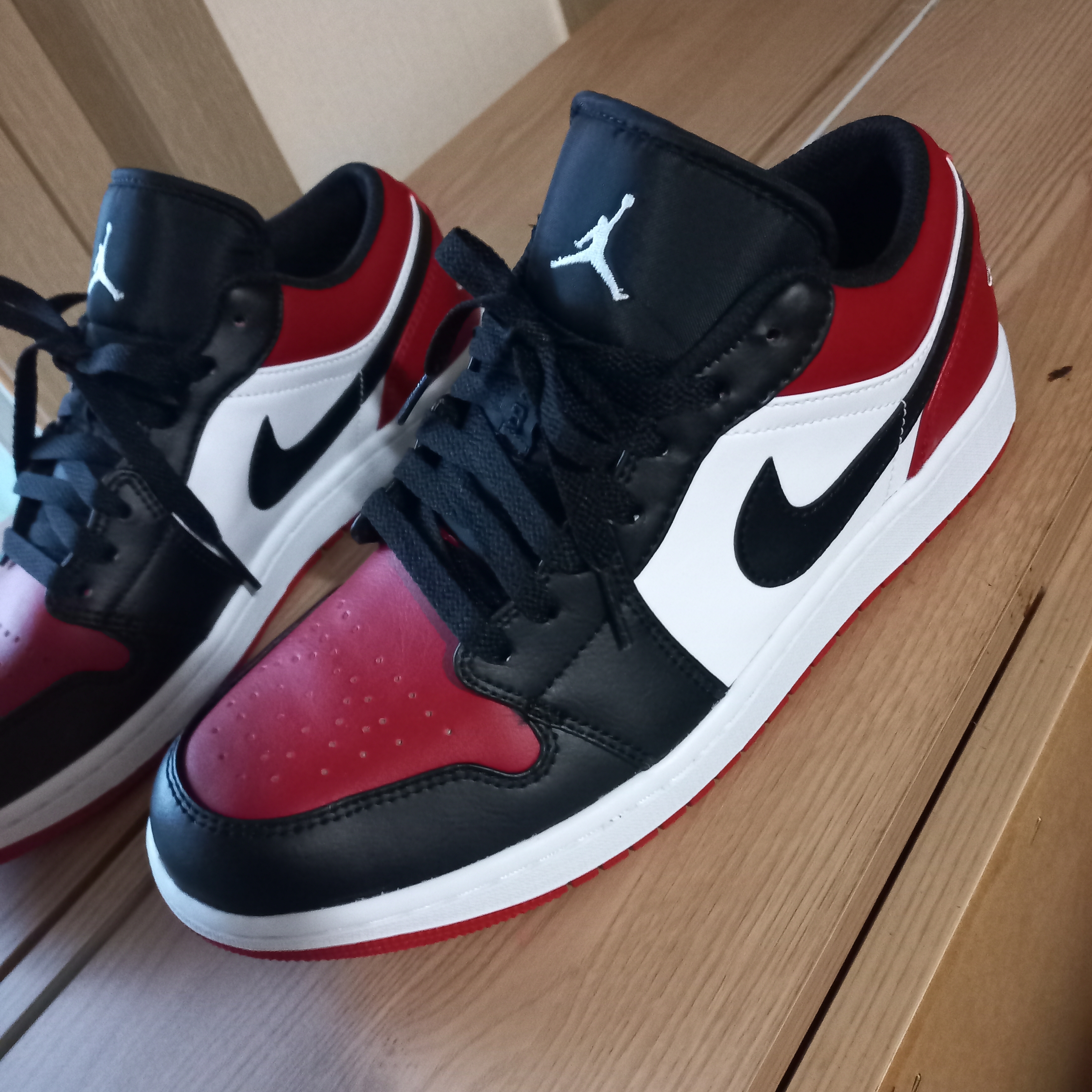 Jordan 1 Low Bred Toe 착용 스타일