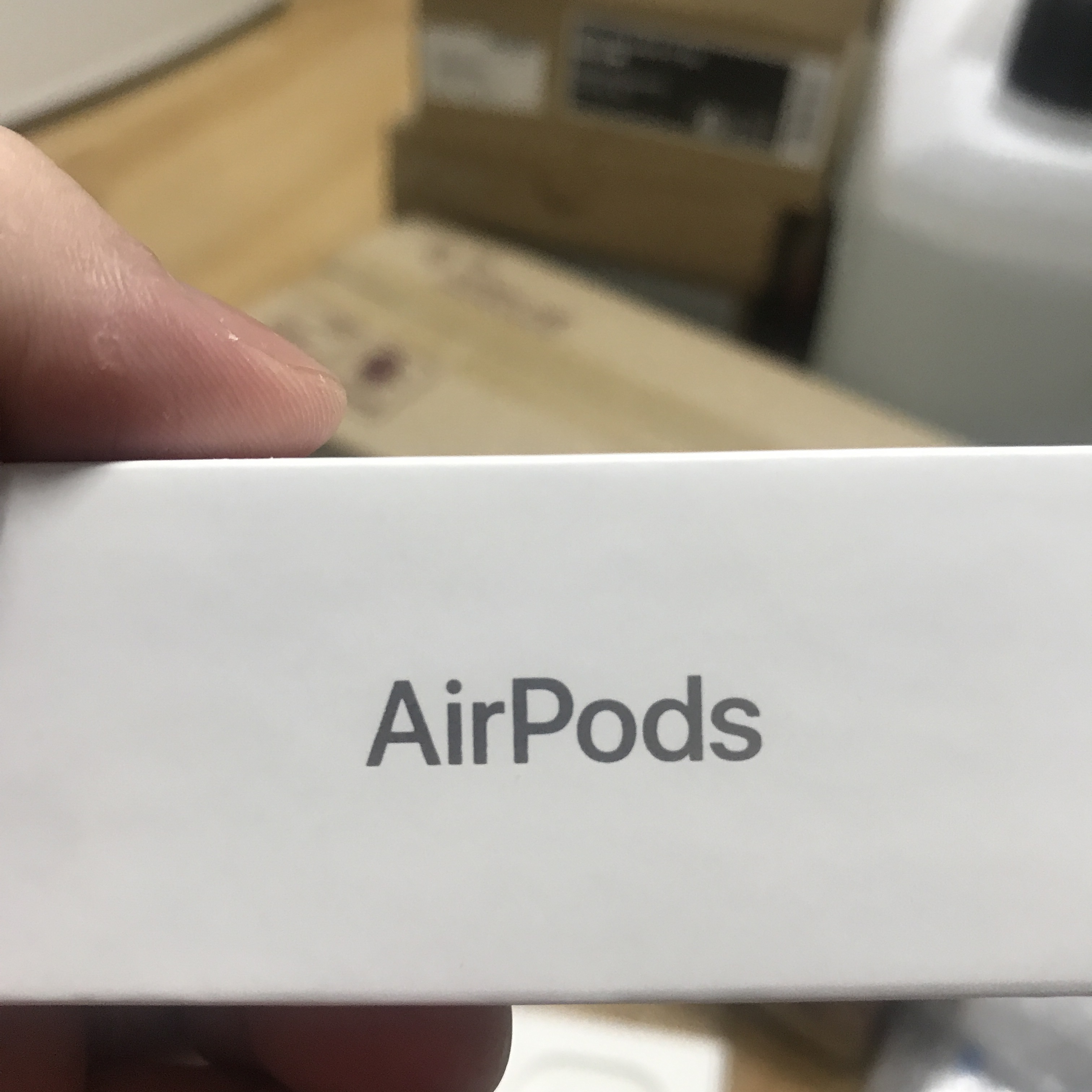 Apple AirPods 2nd Gen (Korean Ver.) 착용 스타일 - 2