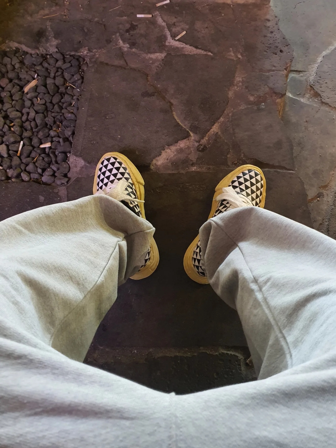 Maison Mihara Yasuhiro Baker OD OG Sole Print Canvas Low-top Sneakers Black, Nike Air Force 1 '07 Low White 착용 스타일 - 1