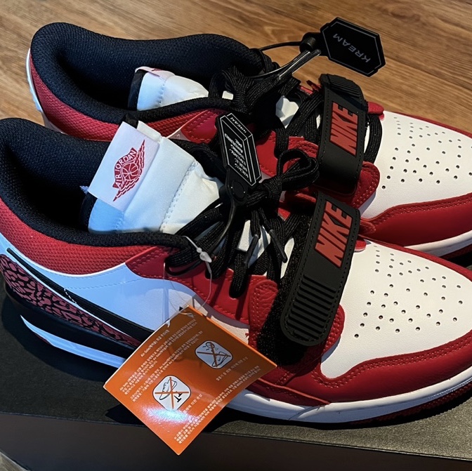 Jordan Legacy 312 Low Chicago 2022 착용 스타일 - 2