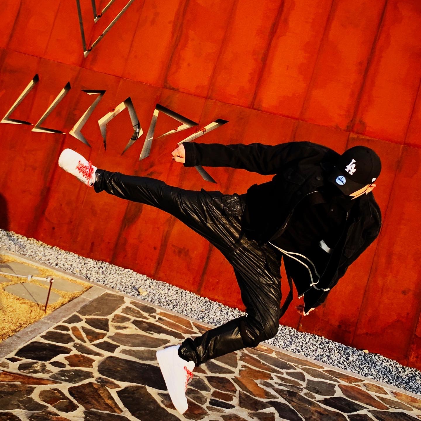 Nike x Supreme Air Force 1 Low White 착용 스타일 - 2