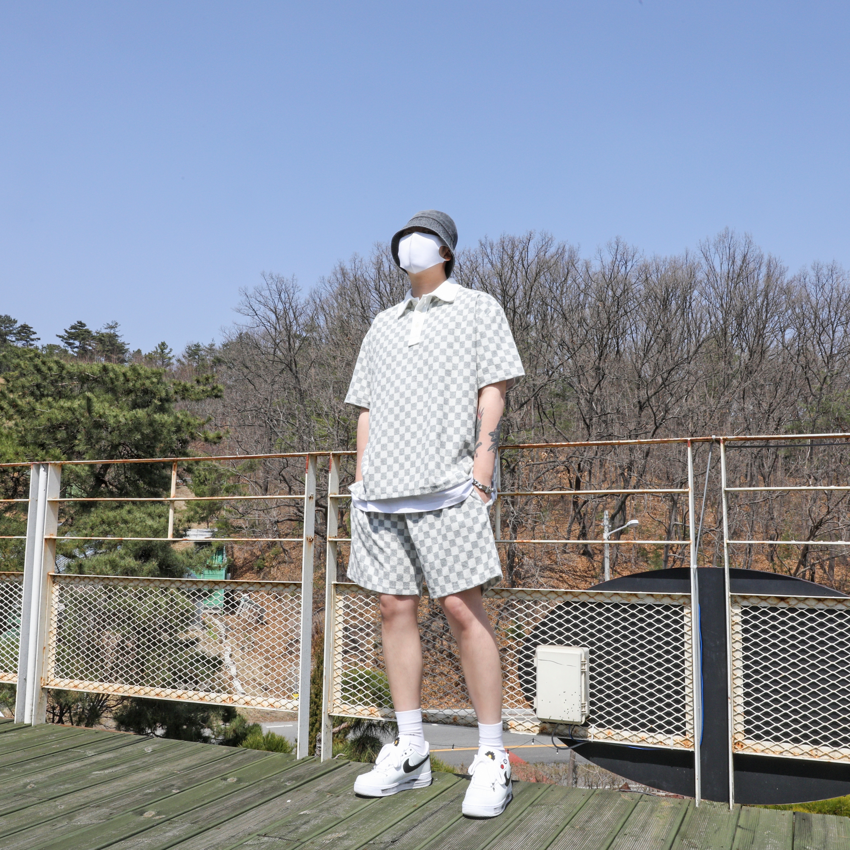 Nike x Peaceminusone Air Force 1 Low Para-Noise 2.0 착용 스타일 - 1