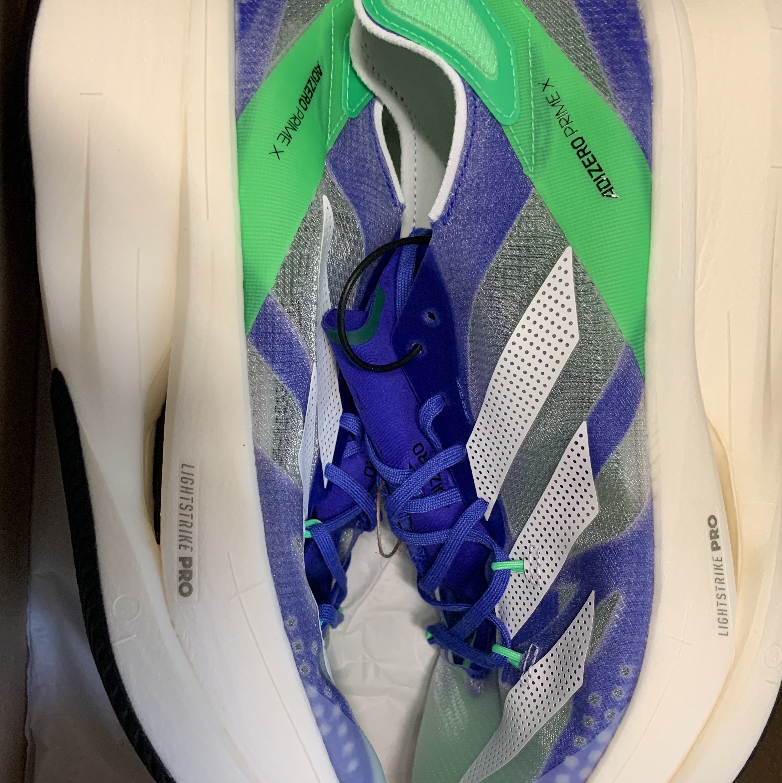 Adidas Adizero Prime X White Sonic Ink 착용 스타일