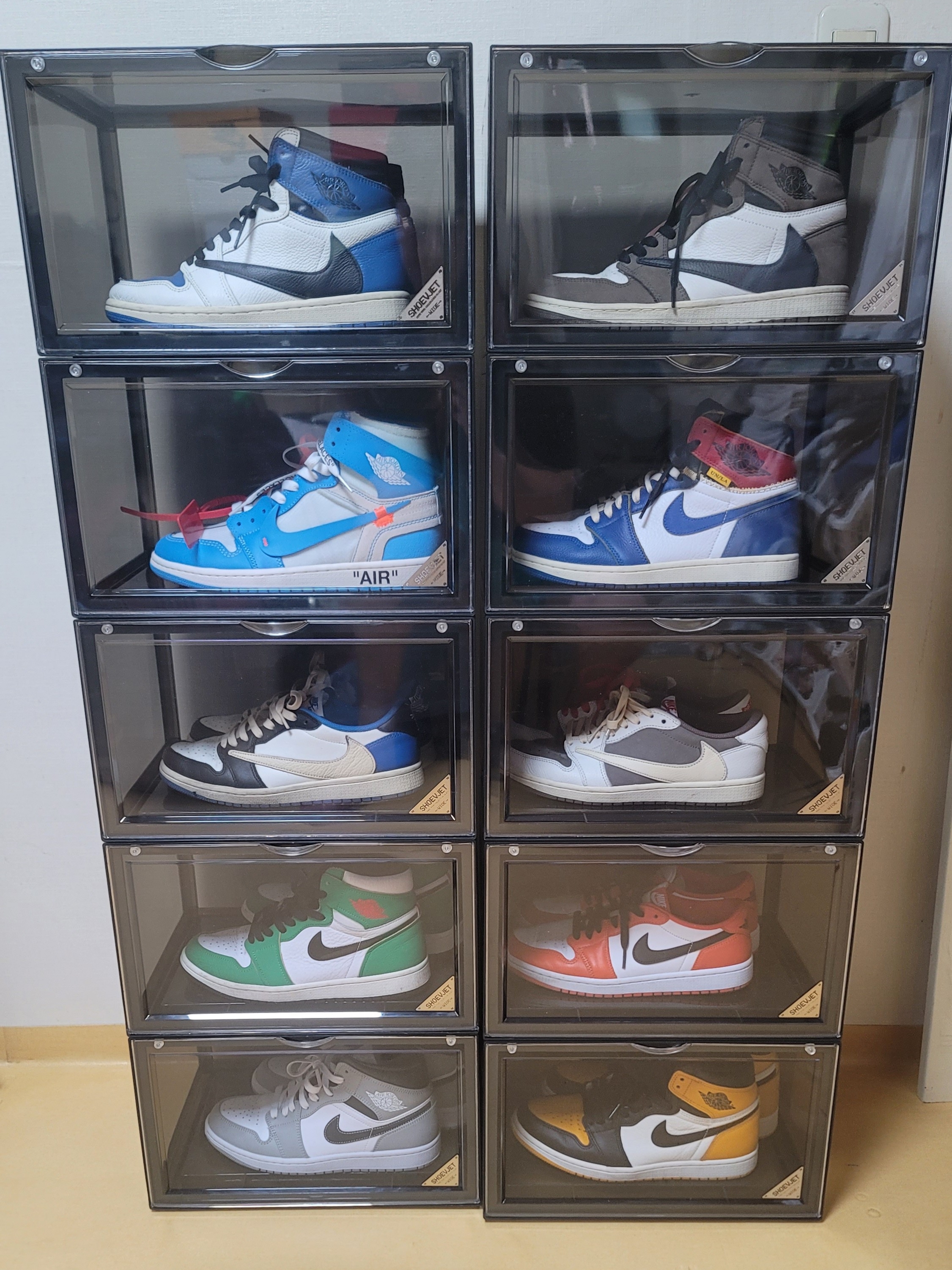 Jordan 1 x Travis Scott Retro Low OG SP Sail and Ridgerock, Jordan 1 x Travis Scott x Fragment Retro Low OG SP Military Blue 착용 스타일
