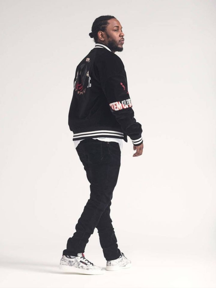 Reebok x Kendrick Lamar Club C Acid Wash 착용 스타일 - 3