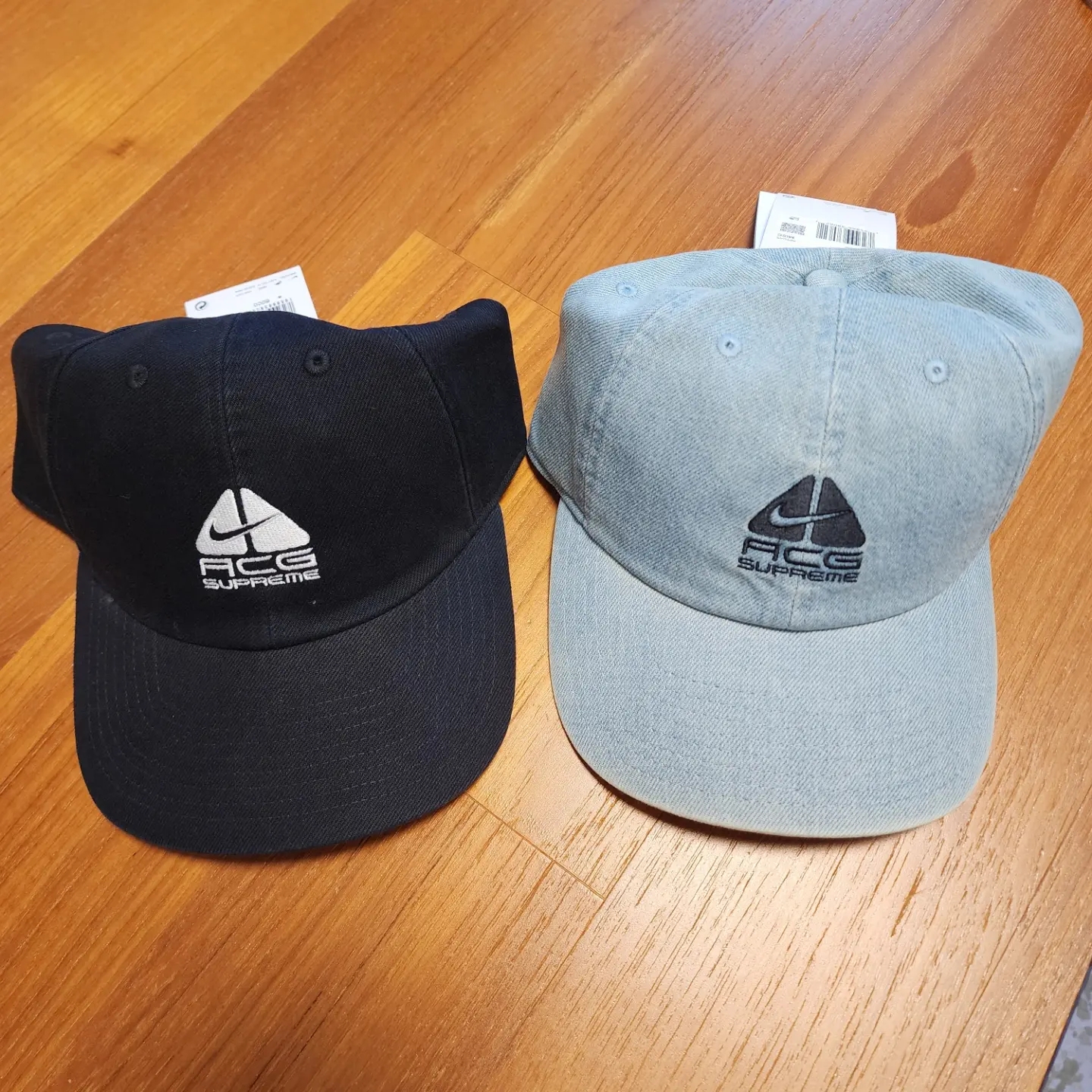 Supreme x Nike ACG Denim 6-Panel Black - 22FW, Supreme x Nike ACG Denim 6-Panel Washed Blue - 22FW 착용 스타일 - 1