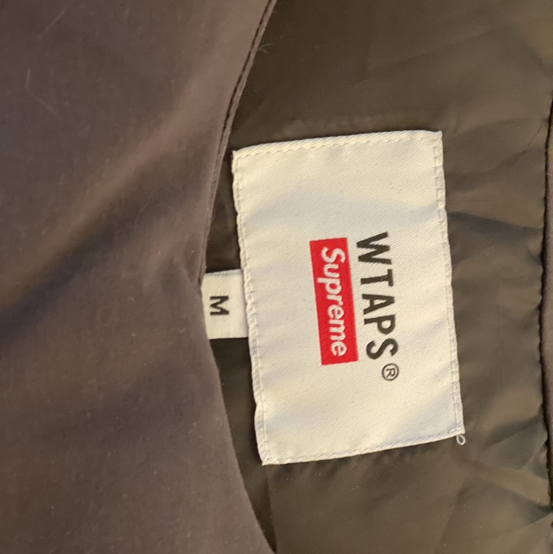 Supreme x WTAPS Tactical Down Vest Black - 21FW 착용 스타일 - 2