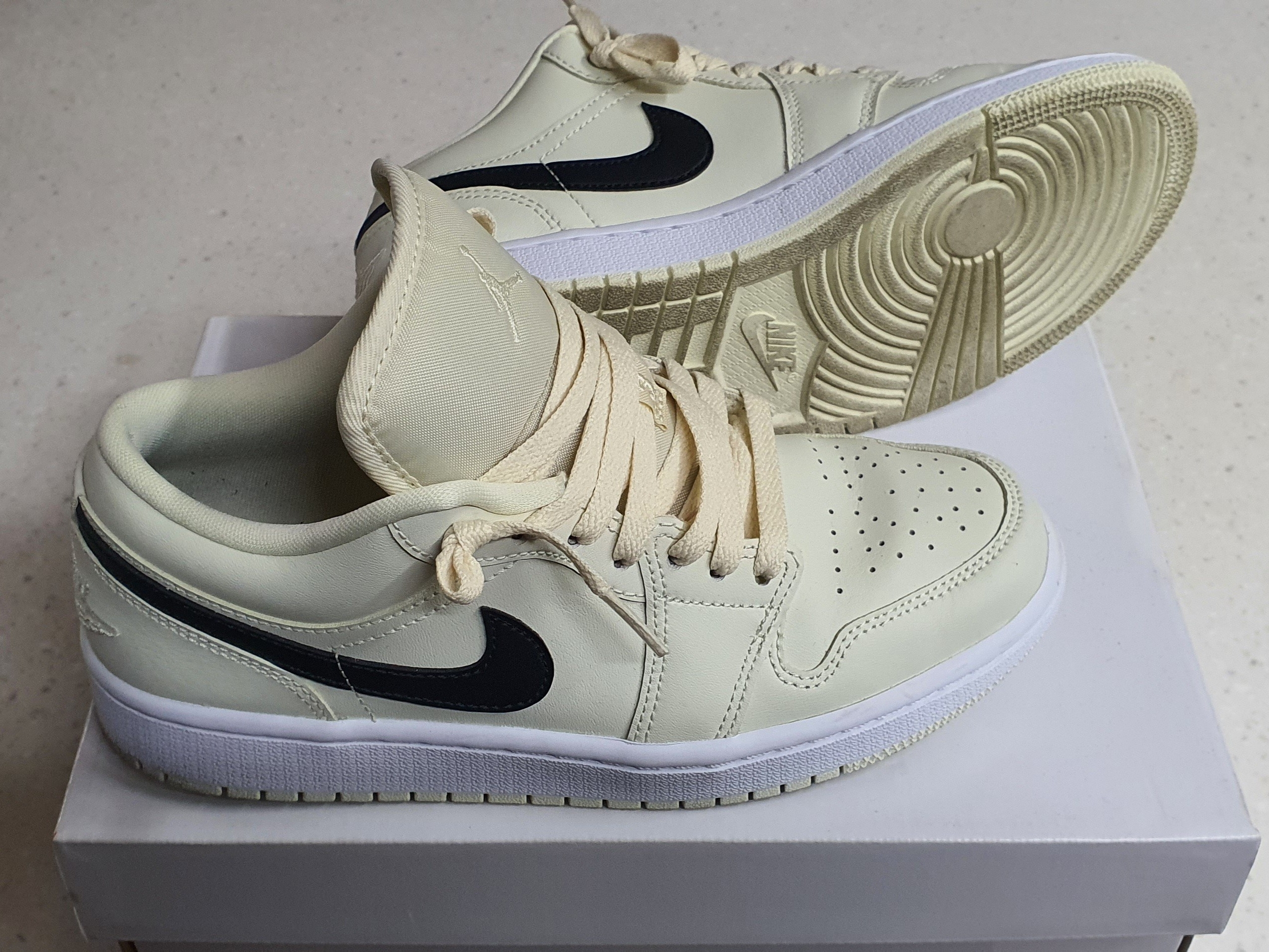 (W) Jordan 1 Low Coconut Milk 착용 스타일