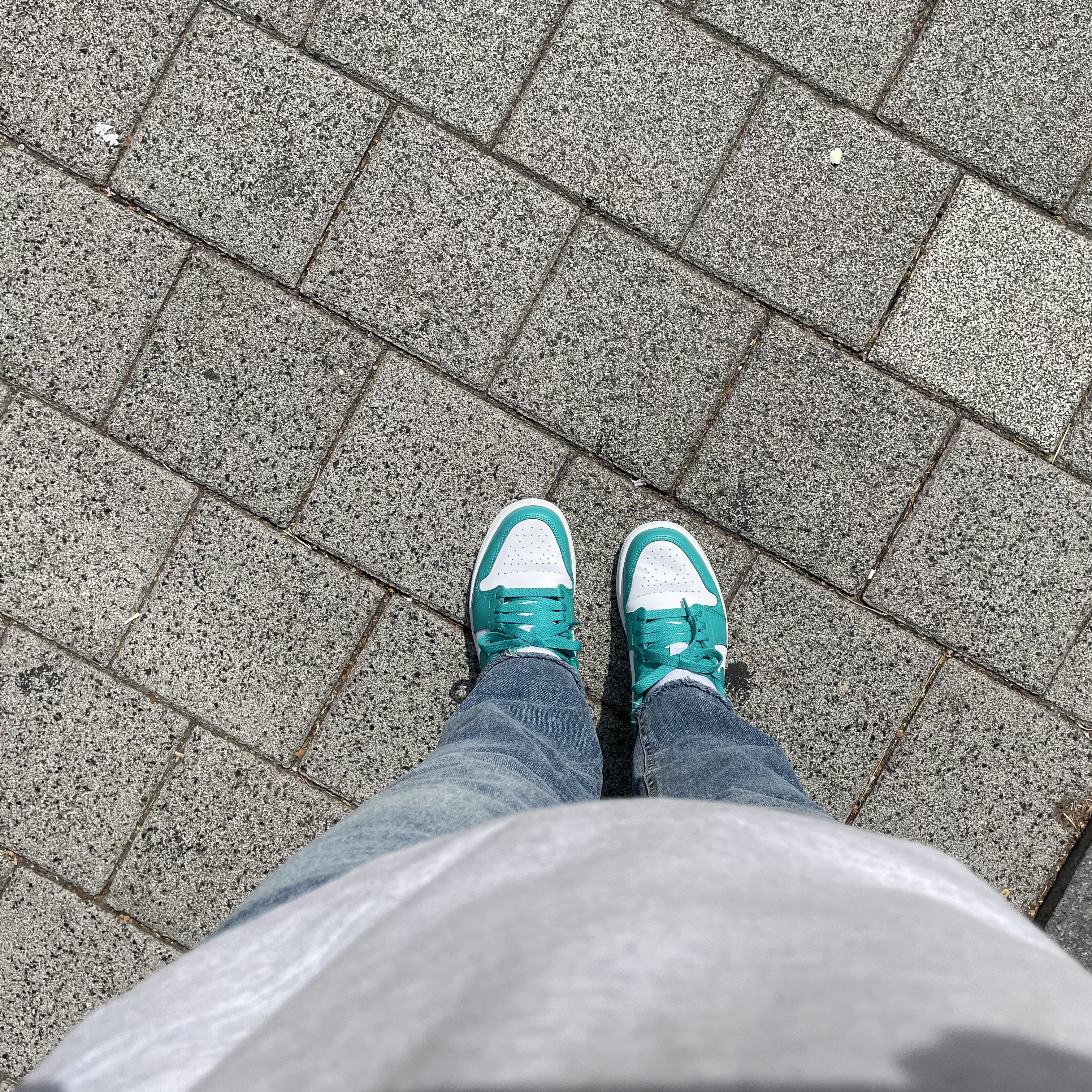 (W) Jordan 1 Low New Emerald 착용 스타일