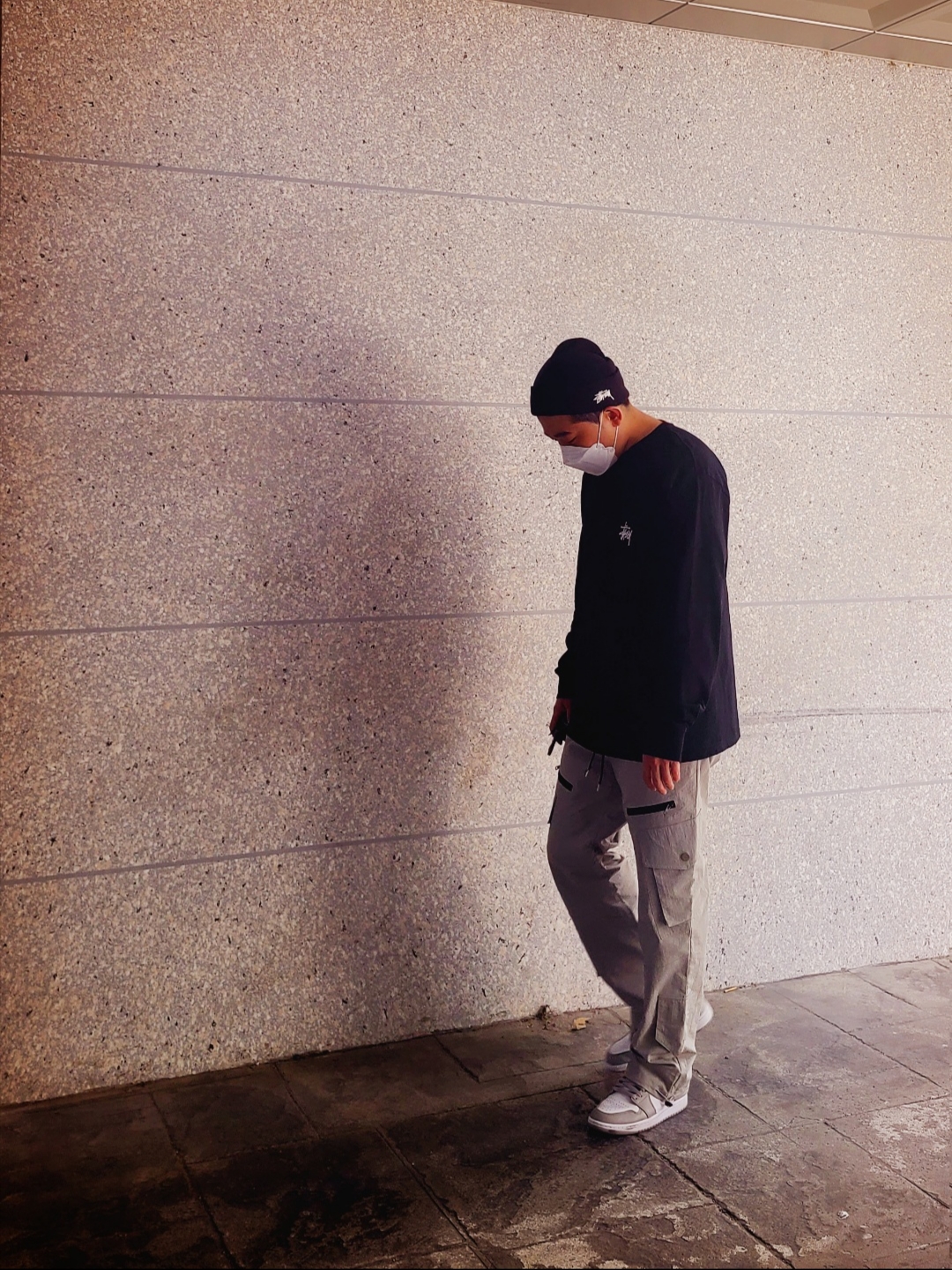 Jordan 1 Mid College Grey, Nike x Stussy NRG Cuffed Beanie Black 착용 스타일