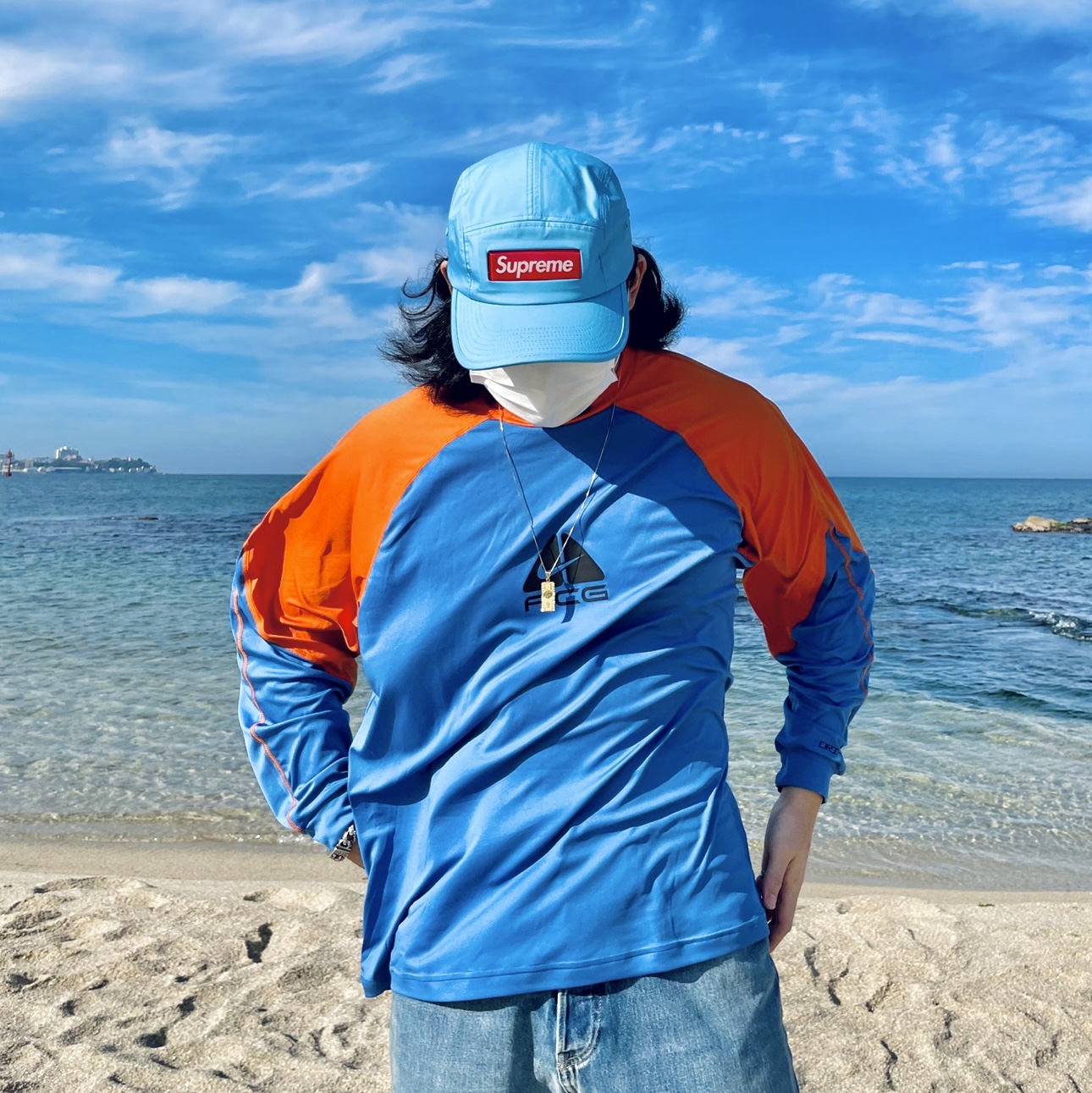 Supreme Inset Gel Camp Cap Cyan - 22SS, Supreme x Nike ACG Jersey Dusty Blue - 22FW 착용 스타일 - 1