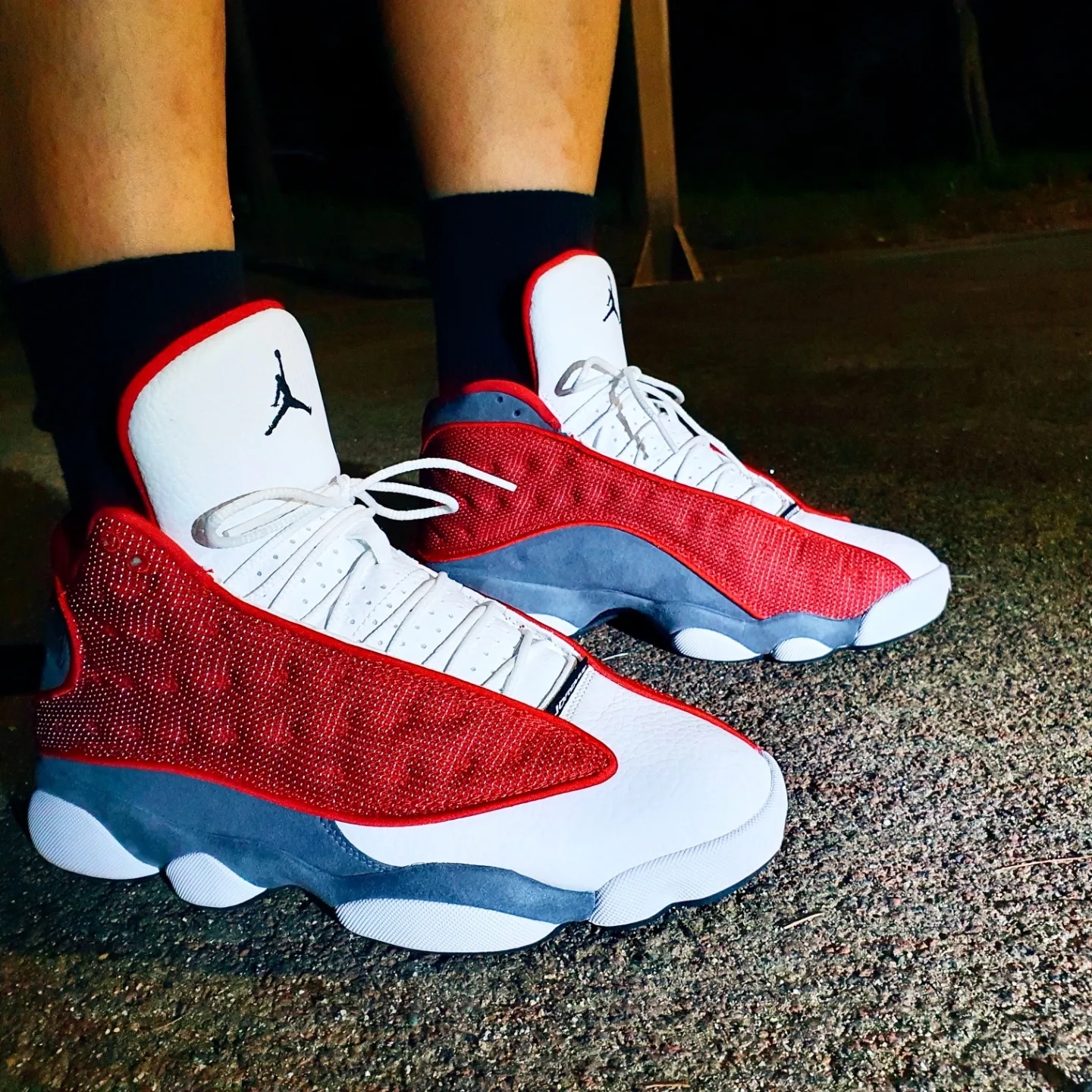 Jordan 13 Retro Gym Red Flint Grey 착용 스타일 - 2