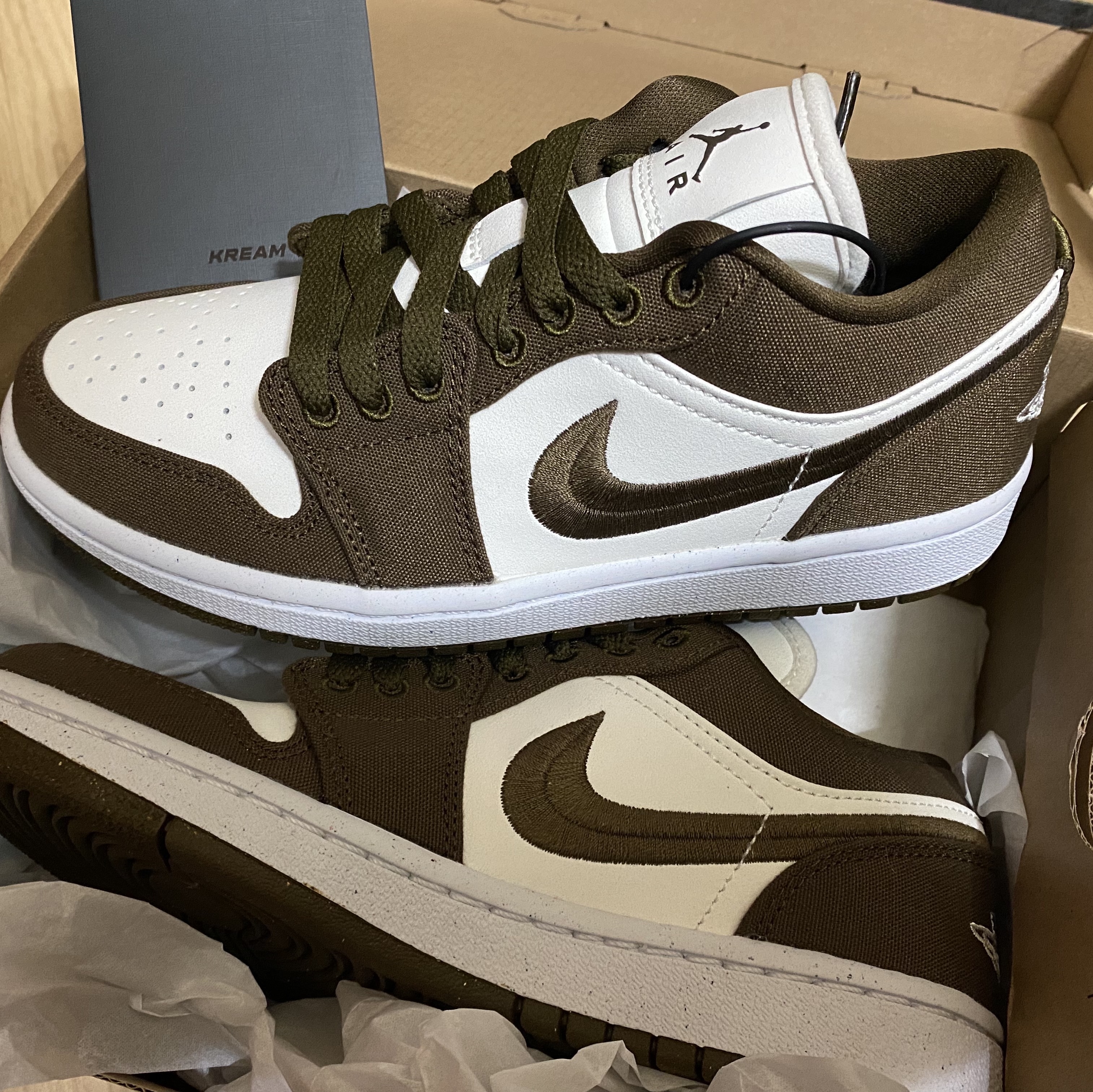 (W) Jordan 1 Low SE Light Olive 착용 스타일