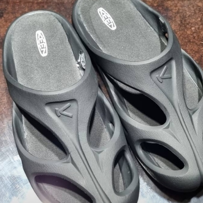 Keen Shanti Black Dawn Blue 착용 스타일