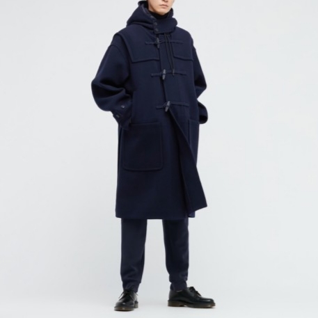Uniqlo +J Wool OverSized Duffle Coat Navy 착용 스타일