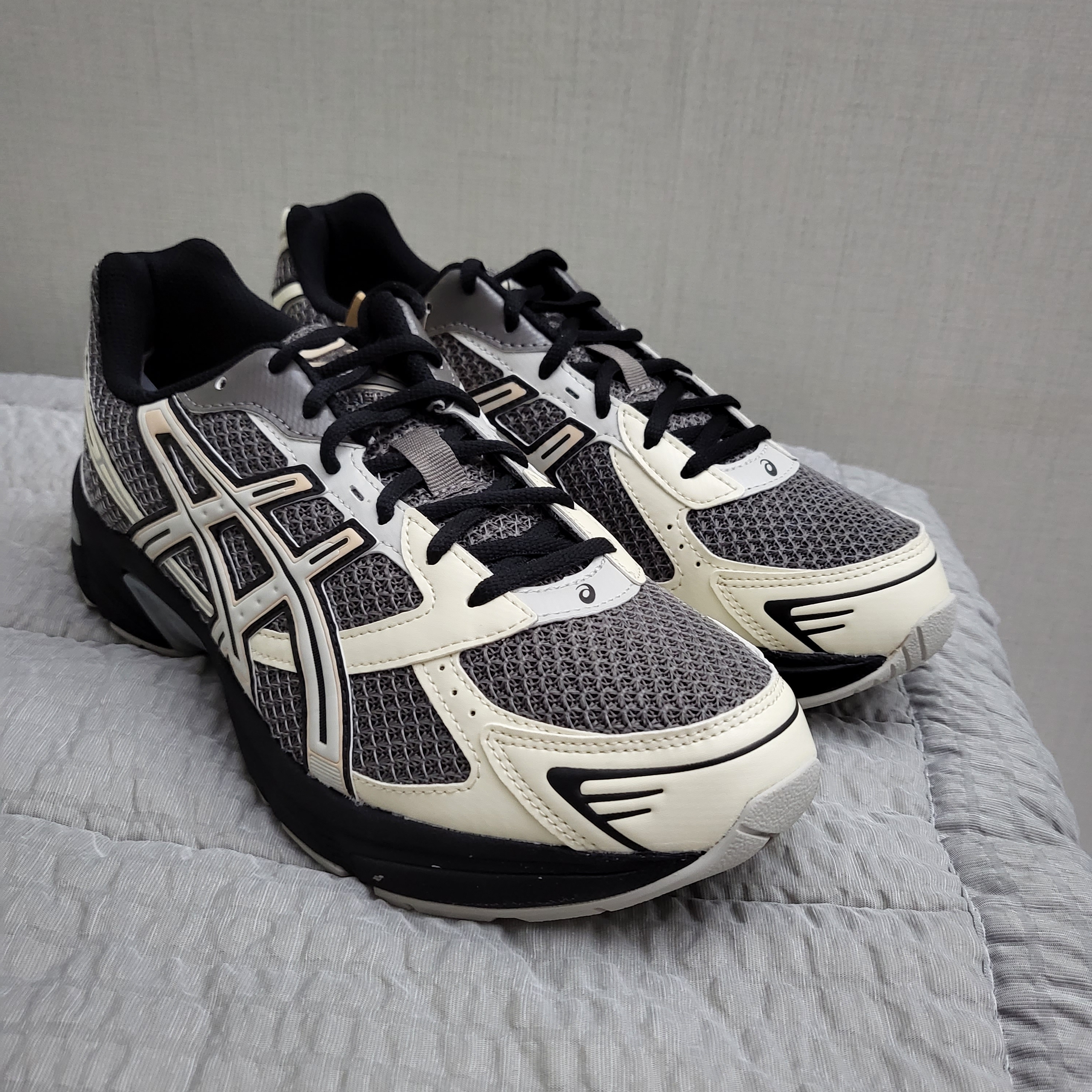Asics x I4P Gel-1130 Mink Glacier Grey 착용 스타일