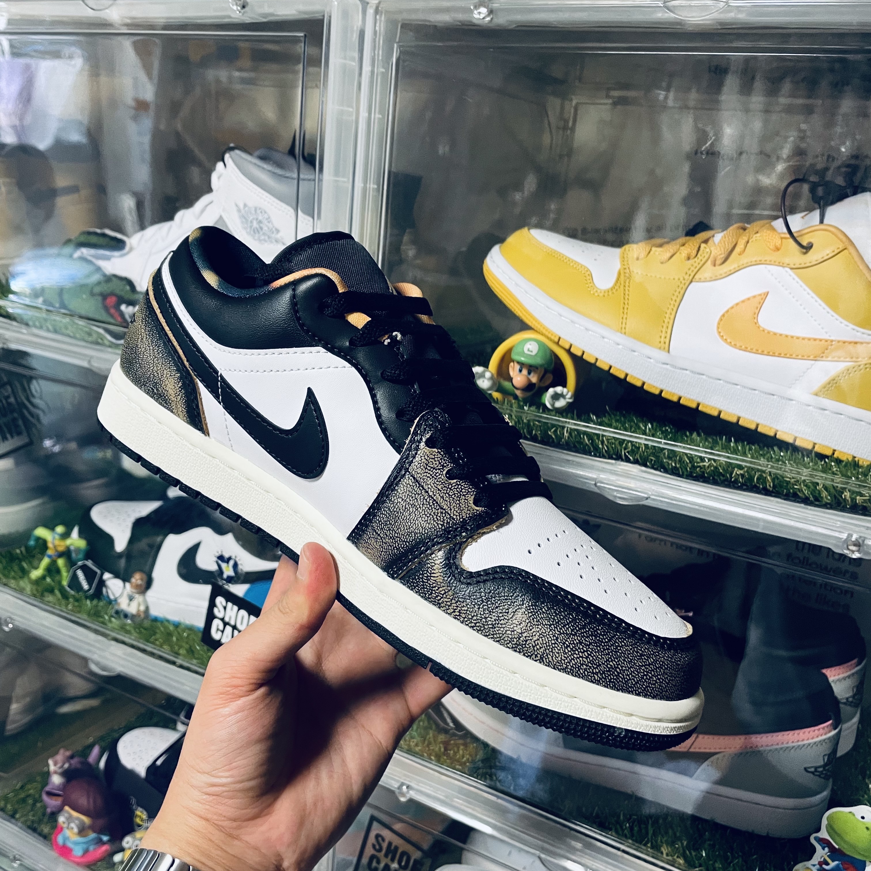 Jordan 1 Low SE Black White Onyx 착용 스타일 - 1