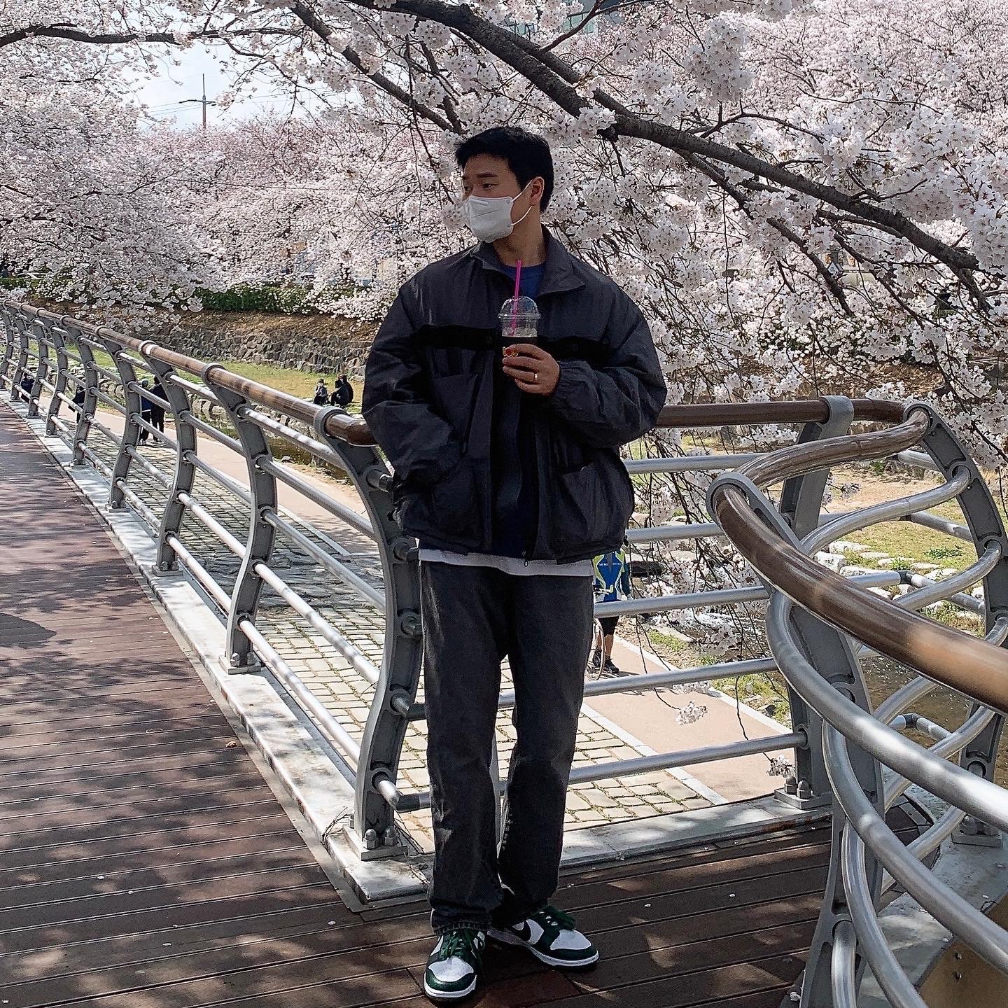 Nike Dunk Low Retro Varsity Green 착용 스타일