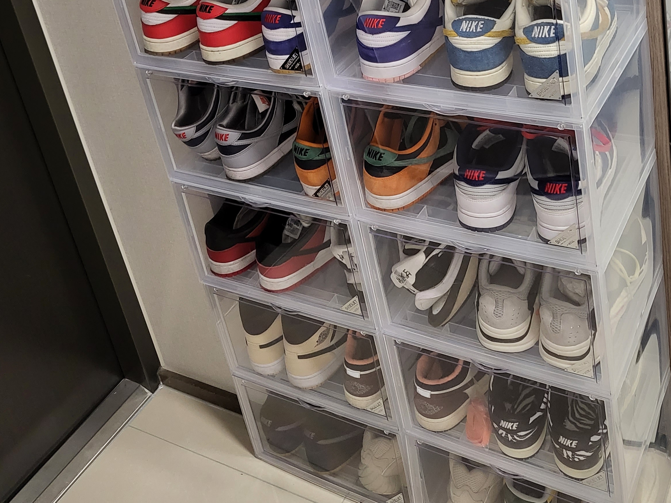 Nike Dunk Low Retro SE Jackpot Malachite, Jordan 1 x Travis Scott x Fragment Retro Low OG SP Military Blue 착용 스타일 - 3