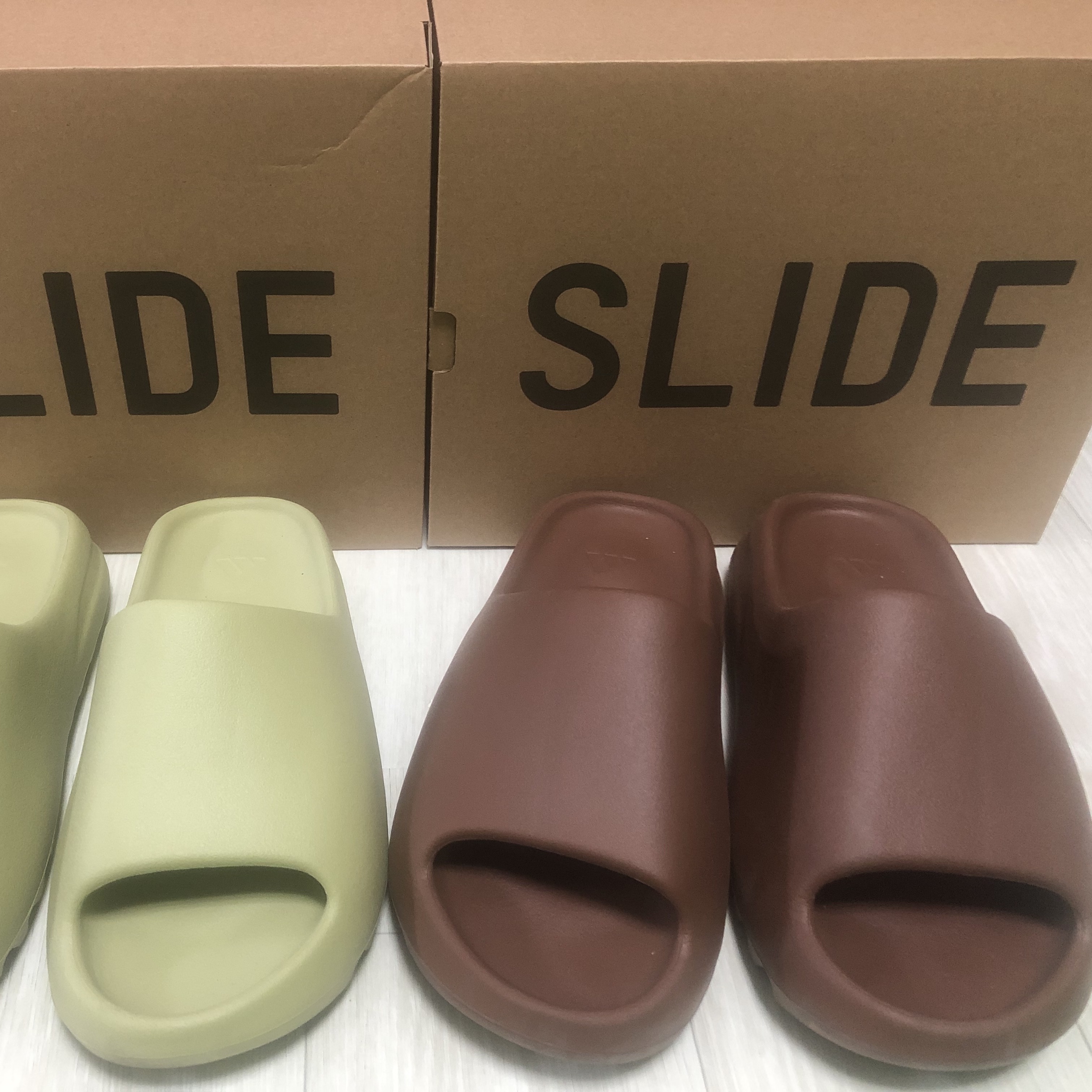 Adidas Yeezy Slide Flax, Adidas Yeezy Slide Resin 2022 착용 스타일