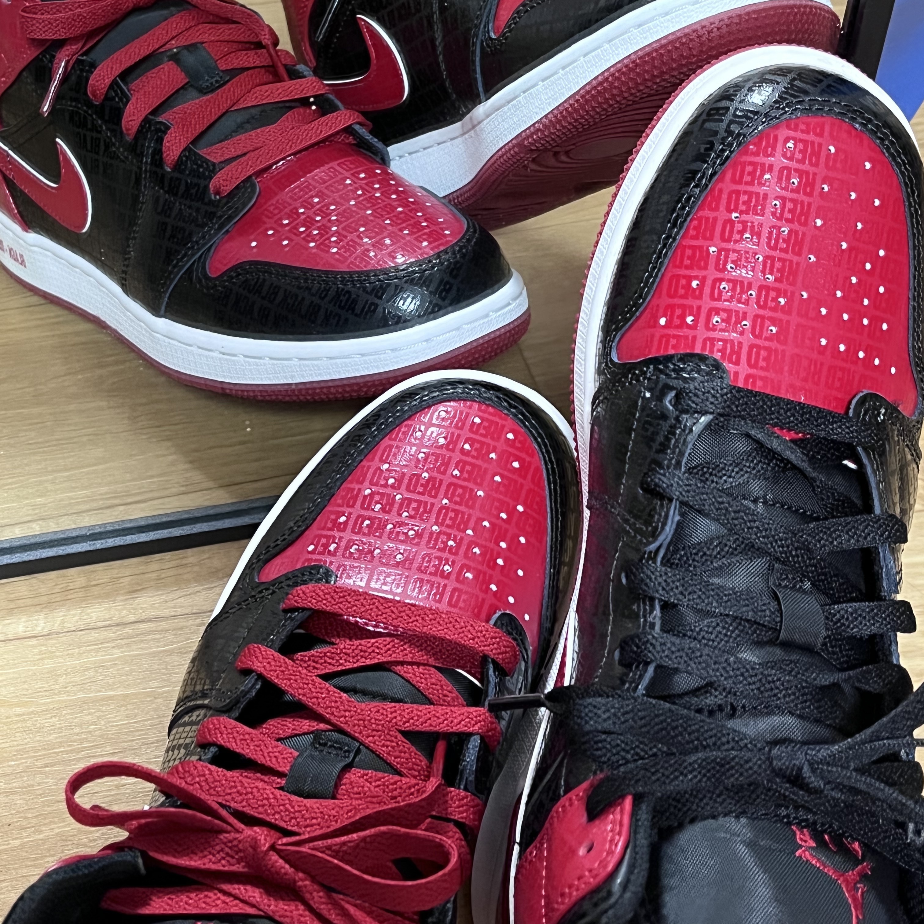 (GS) Jordan 1 Mid Bred 착용 스타일 - 1