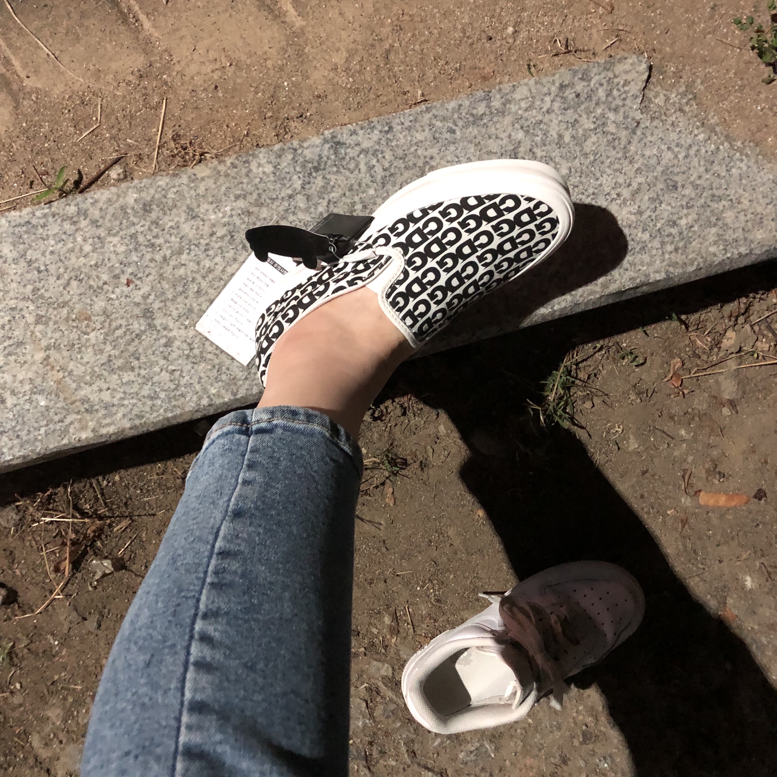 Vans Vault x CDG Slip-On LX White 착용 스타일