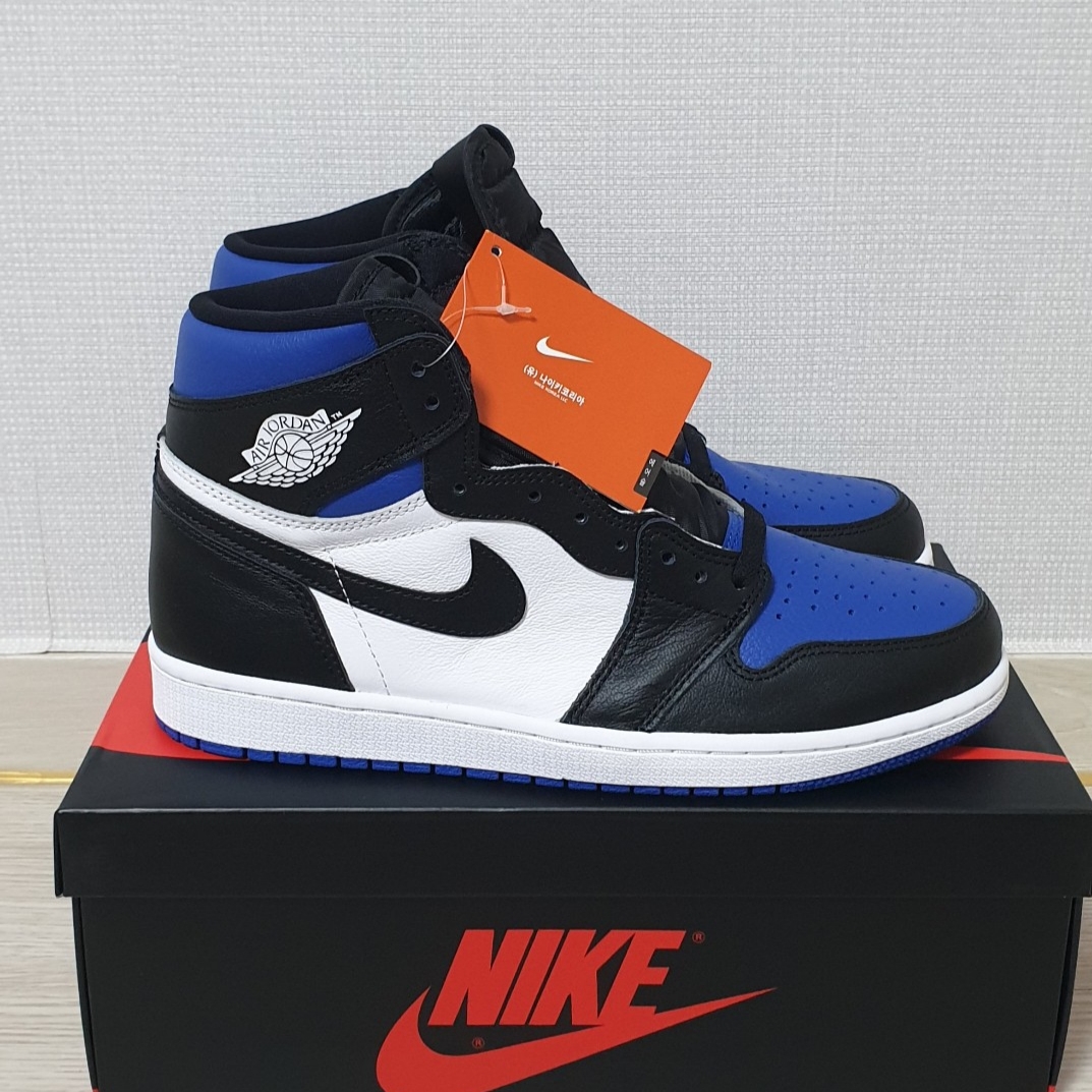 Jordan 1 Retro High OG Royal Toe 착용 스타일