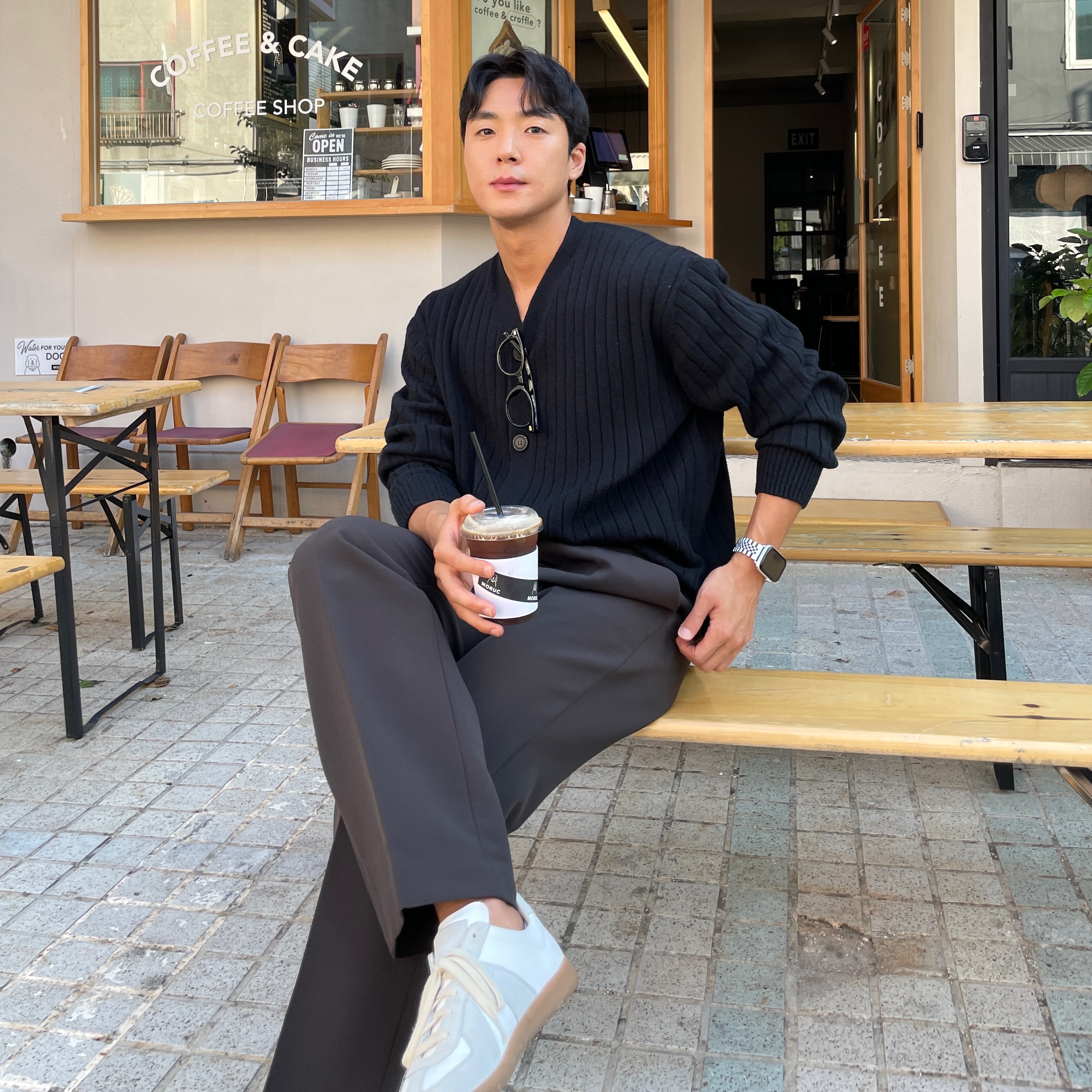 Maison Margiela Calfskin Replica Sneakers 착용 스타일 - 1