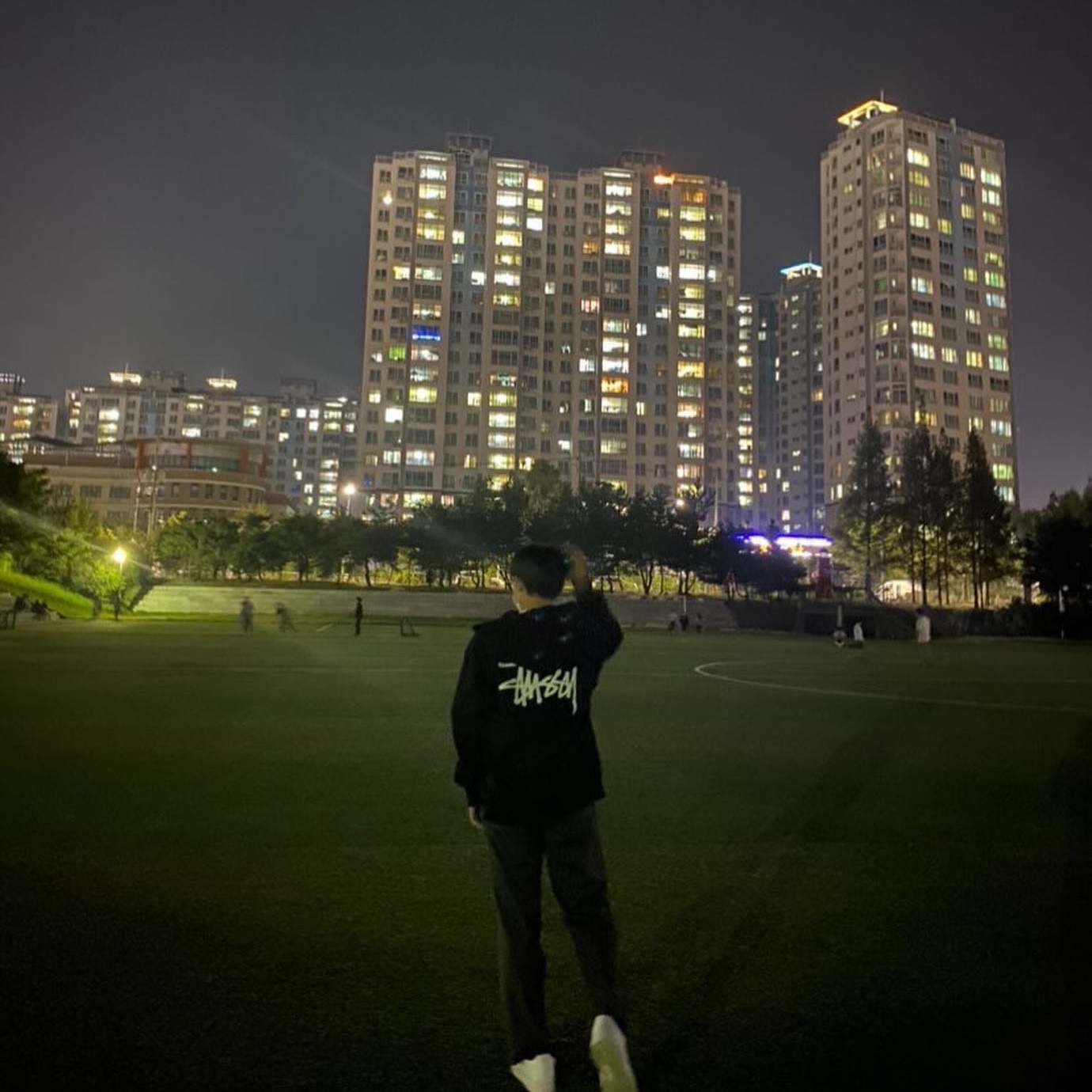 Nike Air Force 1 '07 Low White, Stussy Basic Stussy Zip Hoodie Black 2022 착용 스타일 - 2