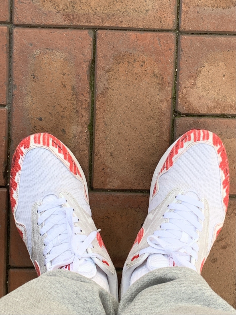 Nike Air Max 1 Tinker Sketch to Shelf 착용 스타일