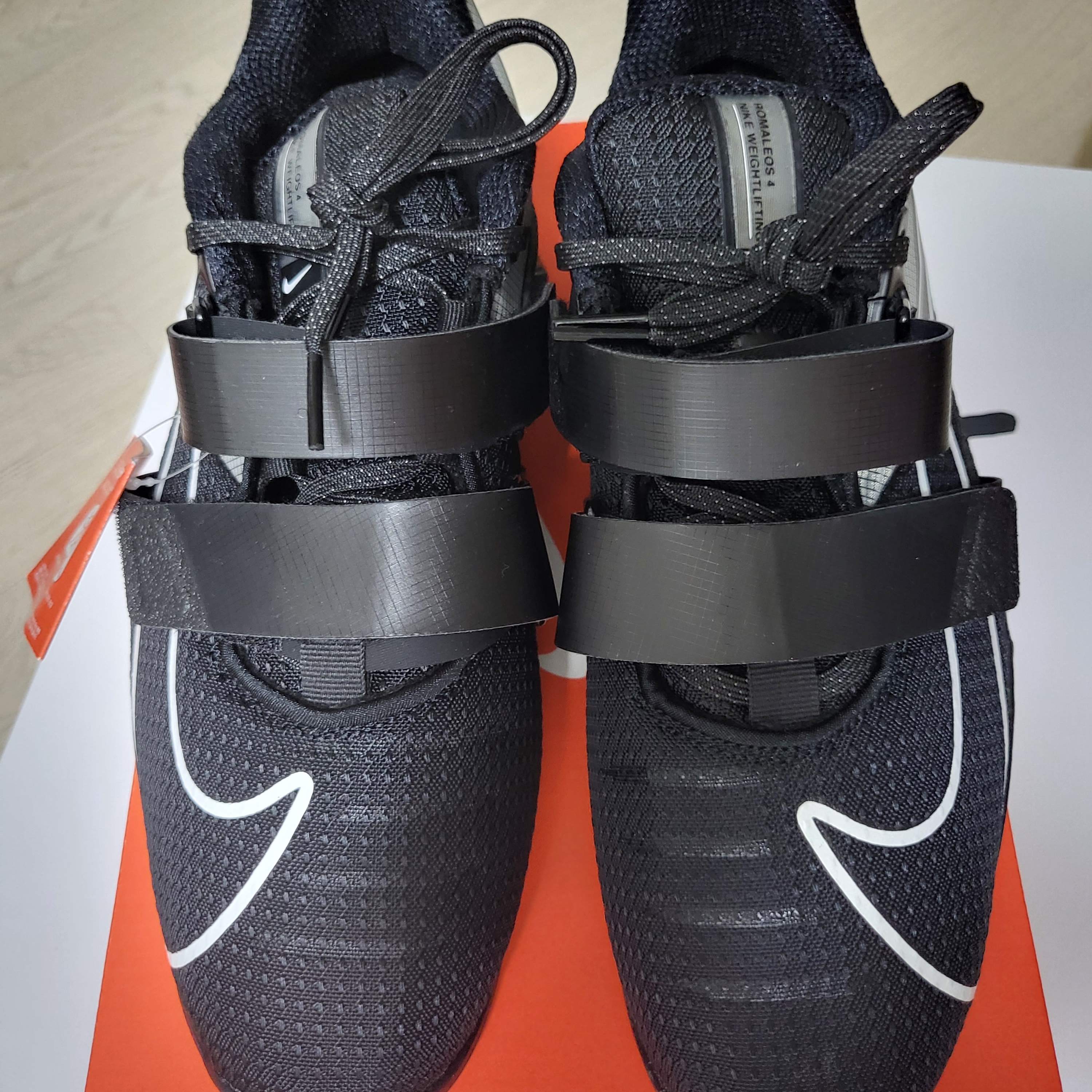 Nike Romaleos 4 Black White 착용 스타일 - 4