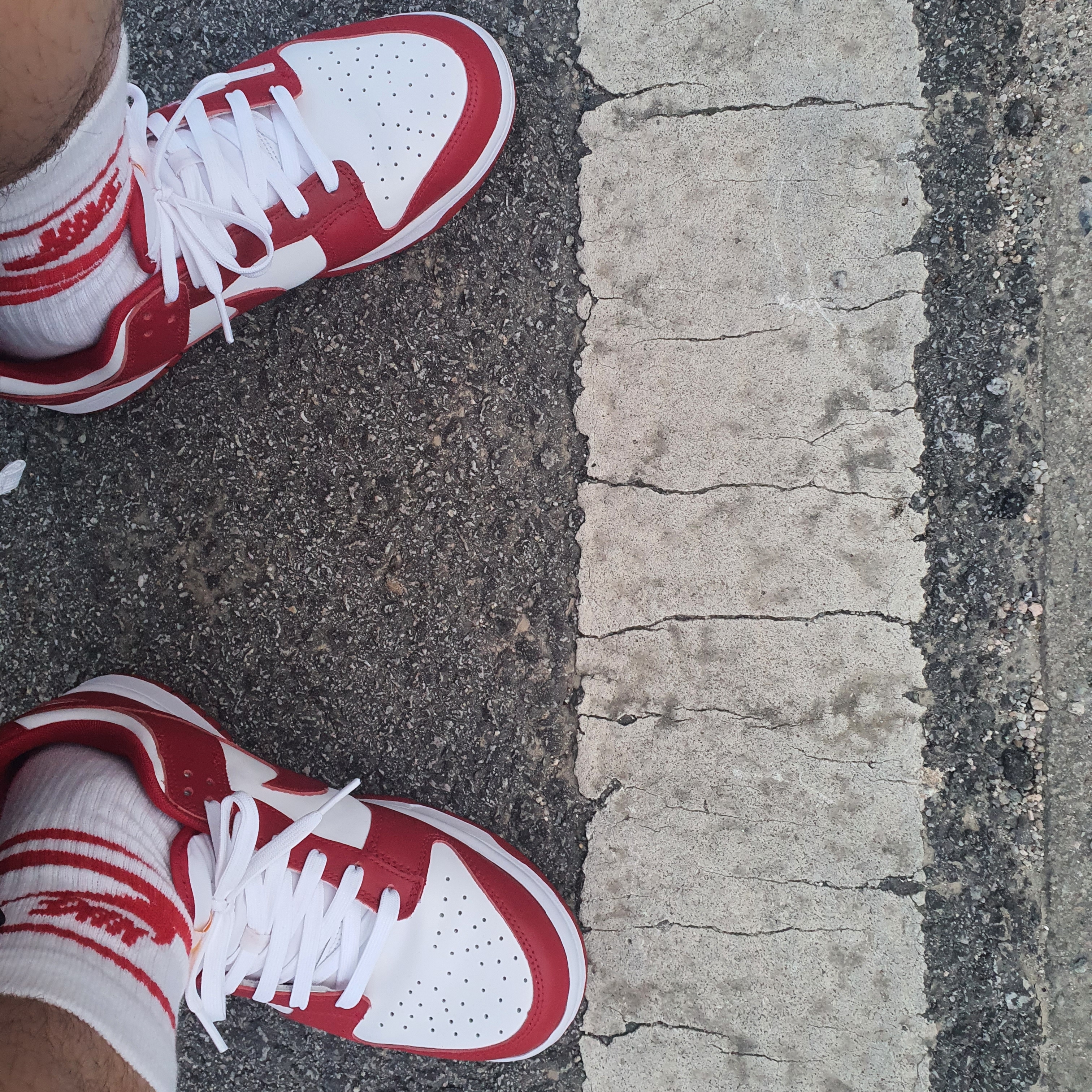 Nike Dunk Low Retro Gym Red 착용 스타일