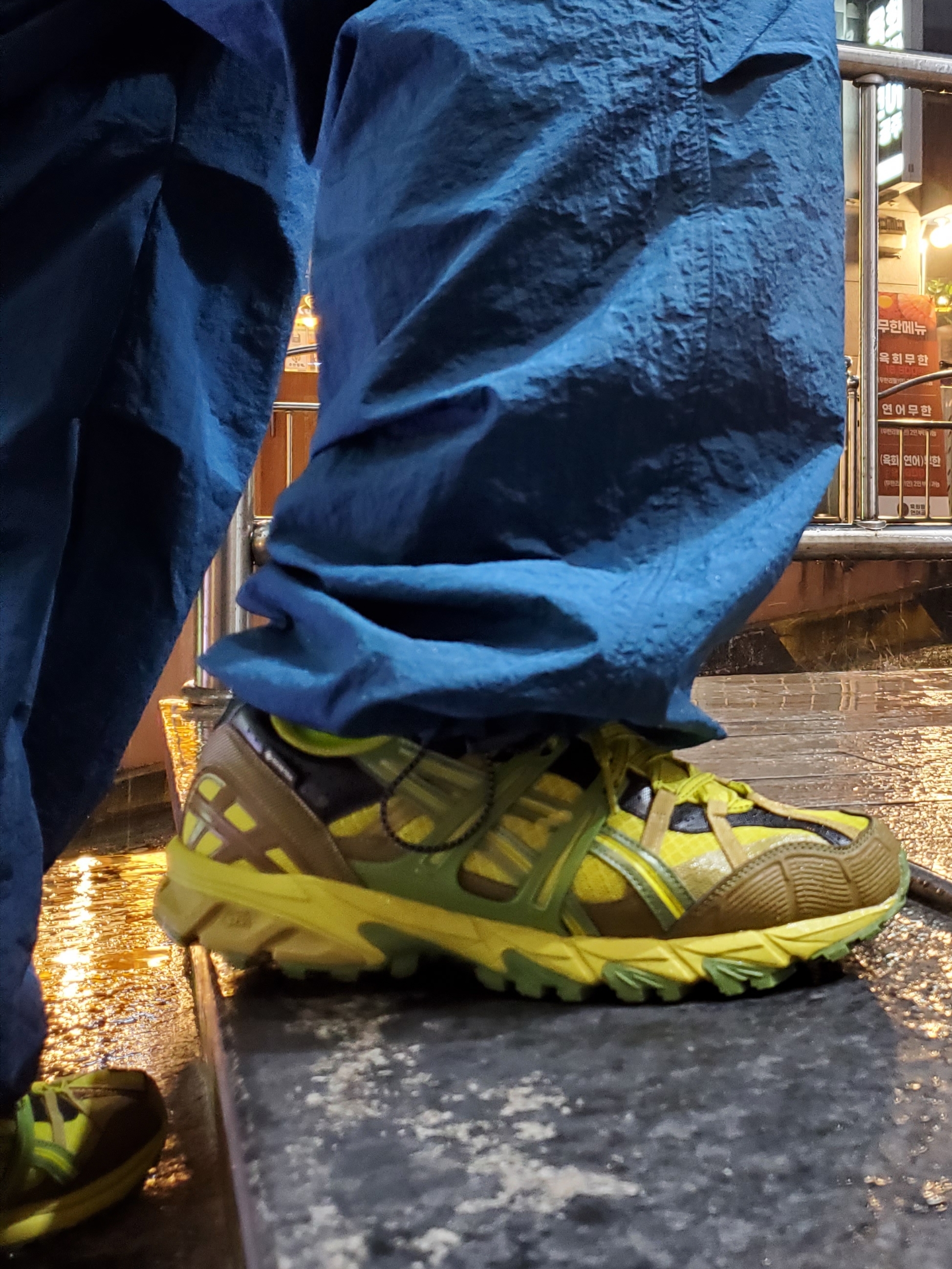 Asics HS4-S Gel-Sonoma 15-50 Gore-Tex Green Sheen Epsom 착용 스타일 - 2