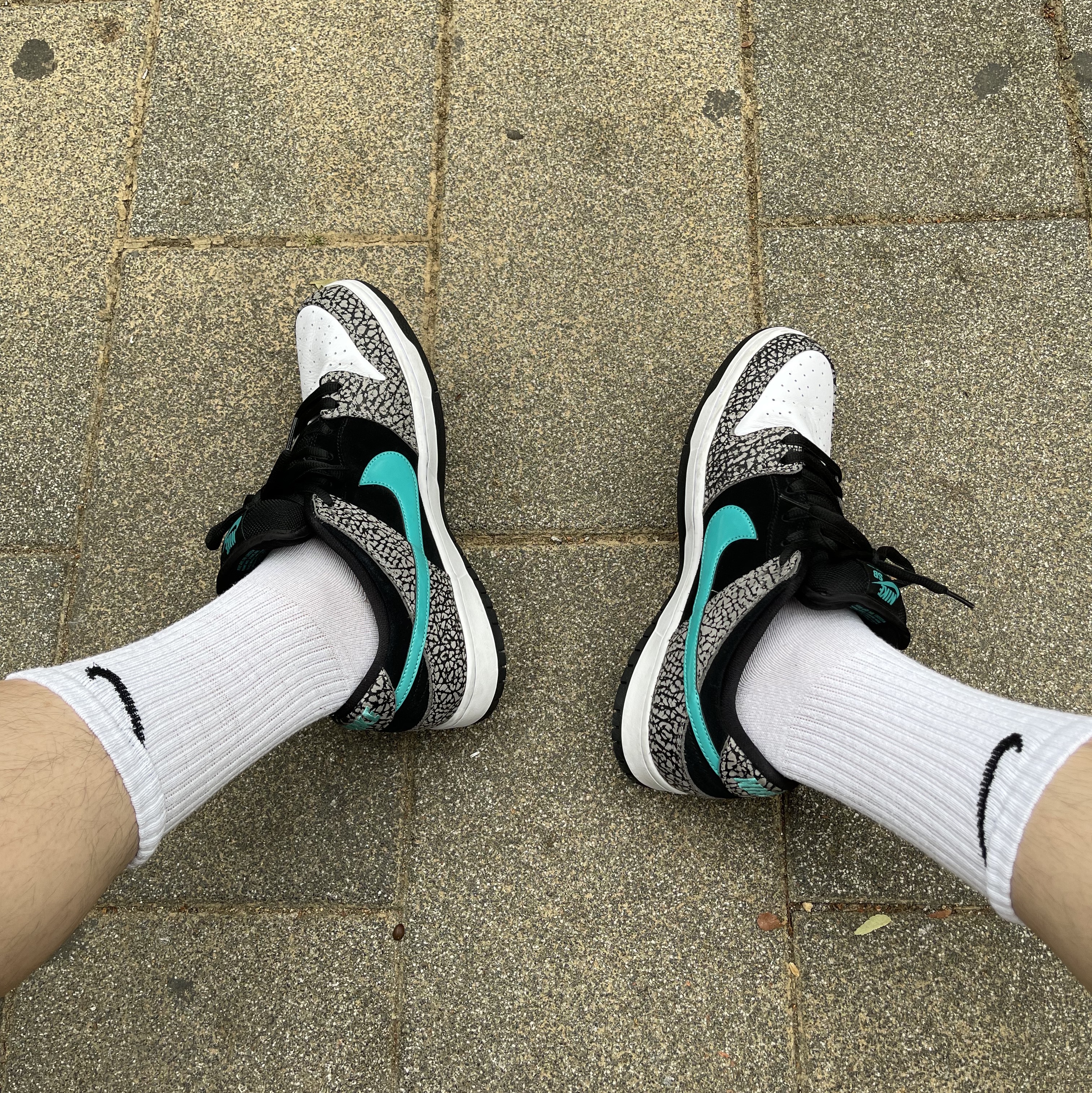 Nike SB Dunk Low Pro Clear Jade 착용 스타일 - 2