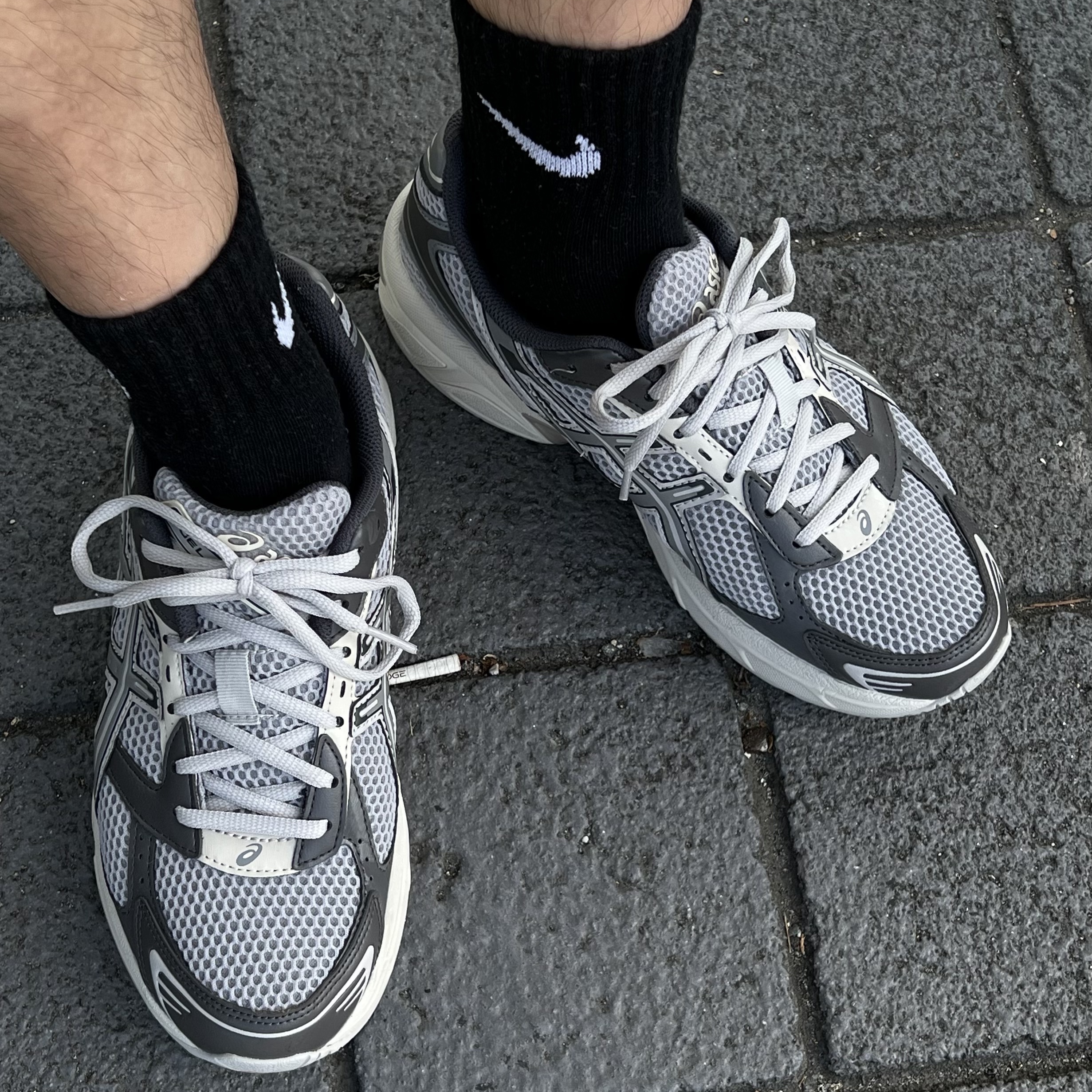 Asics Gel-1130 Oyster Grey Clay Grey 착용 스타일 - 2