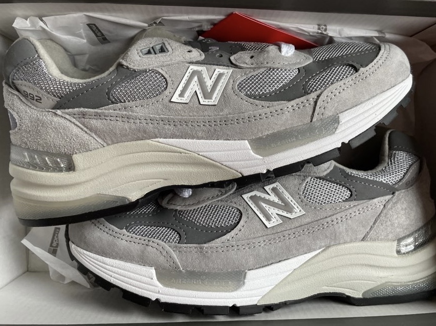 New Balance 992 Made in USA Grey - D Standard 착용 스타일