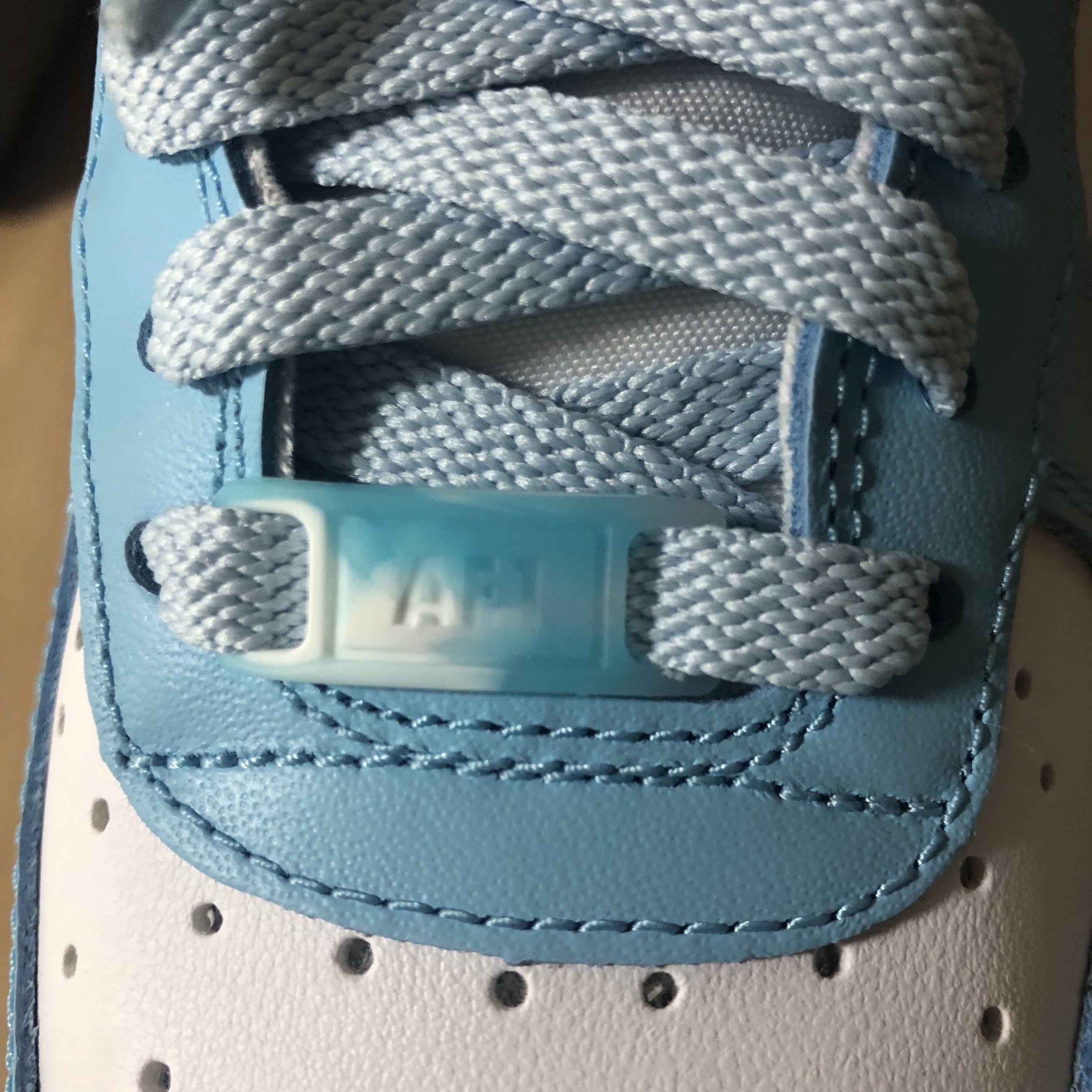 (W) Nike Air Force 1 '07 LX Celestine Blue 착용 스타일 - 5