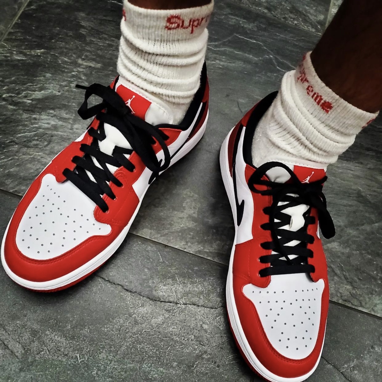 Jordan 1 Low Golf Chicago 착용 스타일 - 4