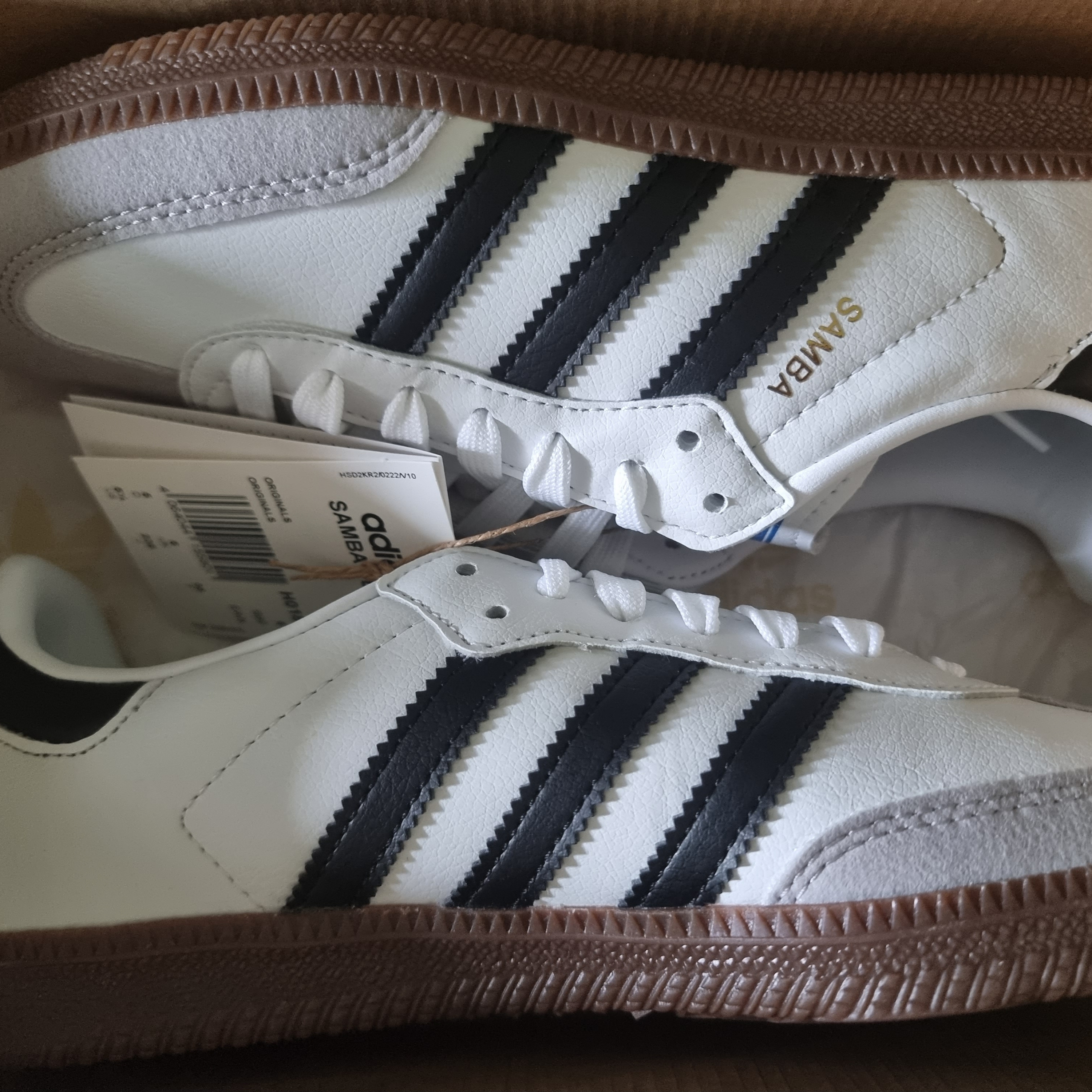Adidas Samba Vegan White Black 착용 스타일