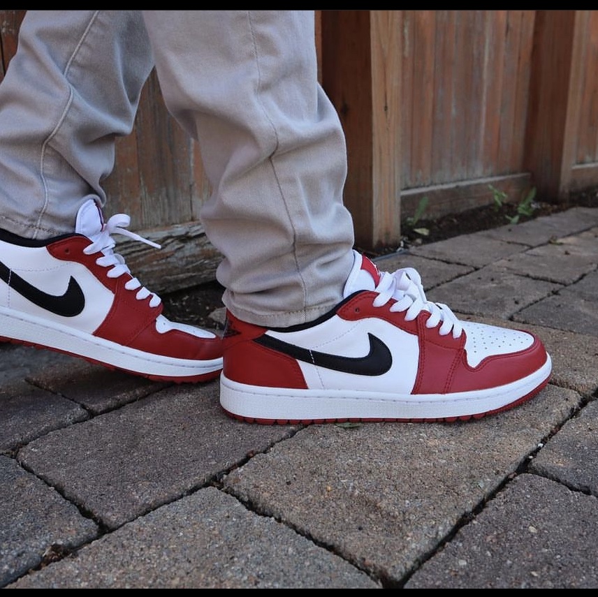 Jordan 1 Low Golf Chicago 착용 스타일 - 2