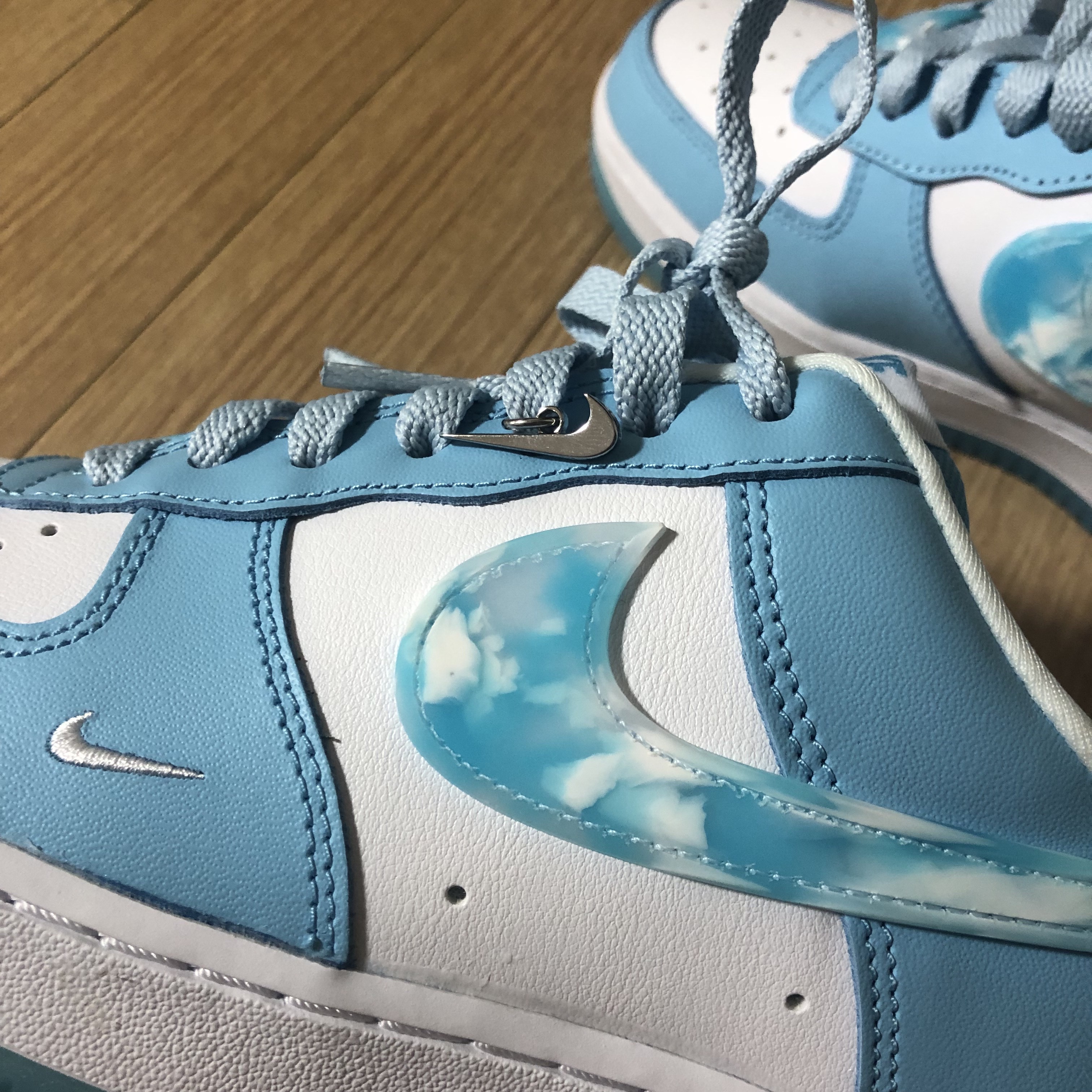 (W) Nike Air Force 1 '07 LX Celestine Blue 착용 스타일 - 4